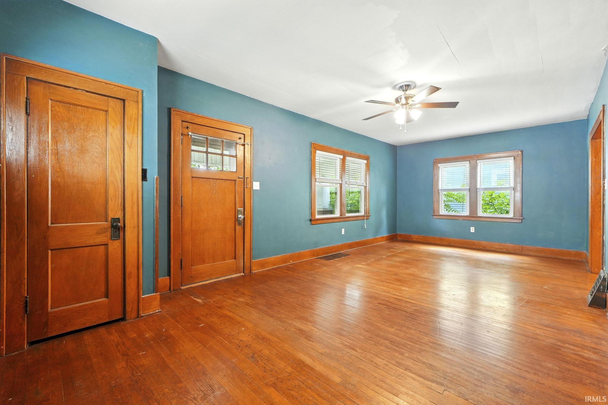 Photo 4 of 1928 Lawndale Drive