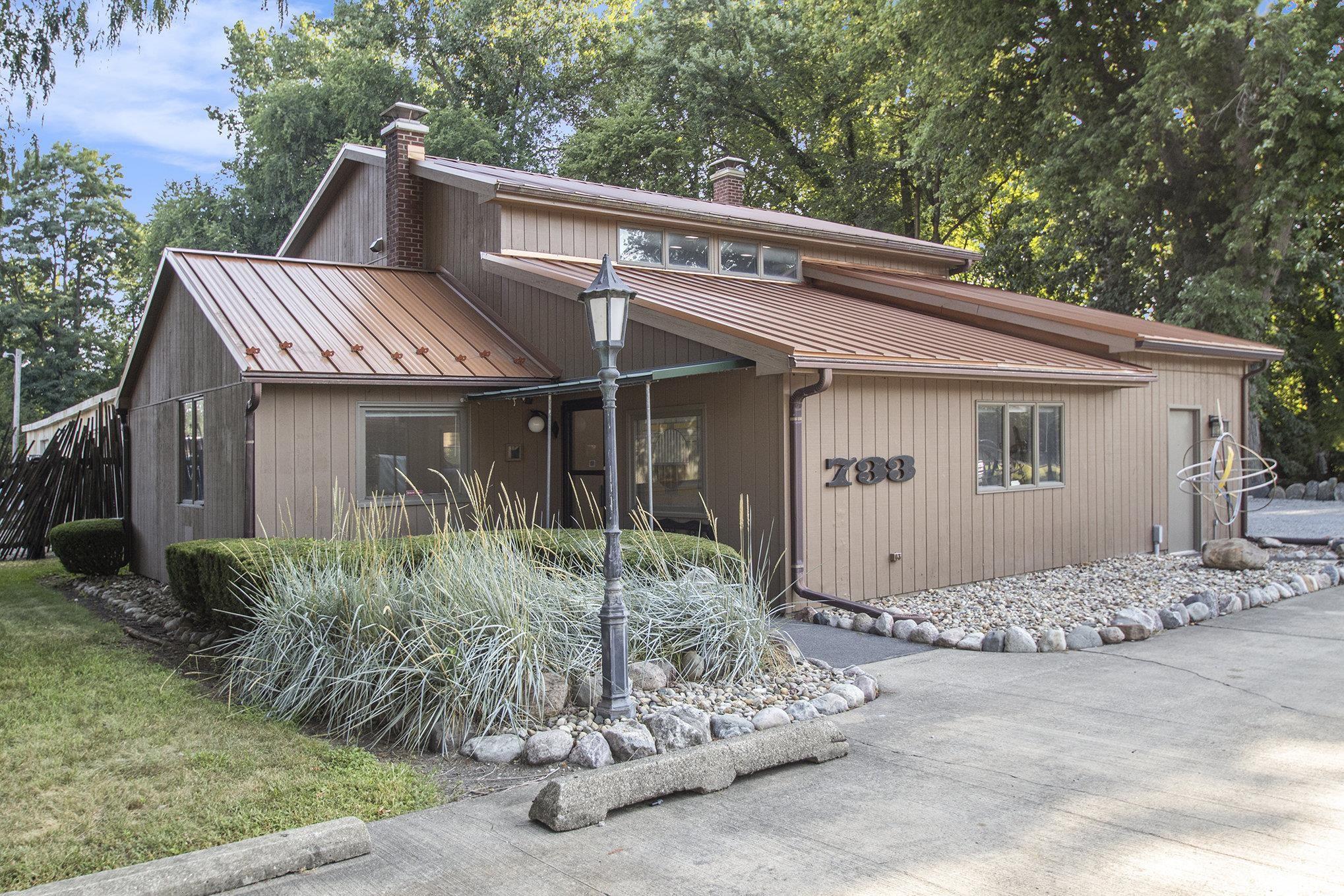 Photo 1 of 733 Princeton Avenue