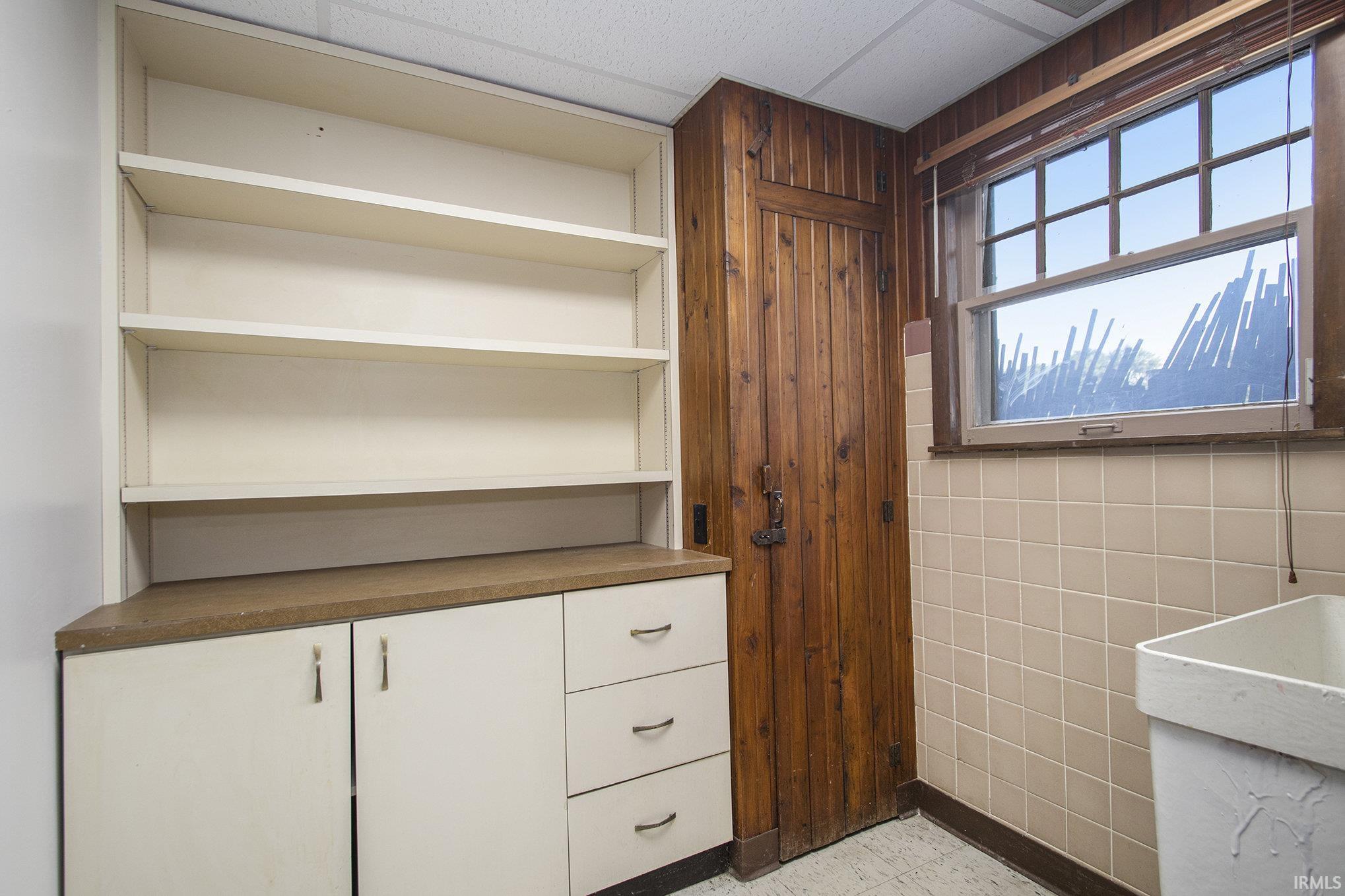 Photo 14 of 733 Princeton Avenue