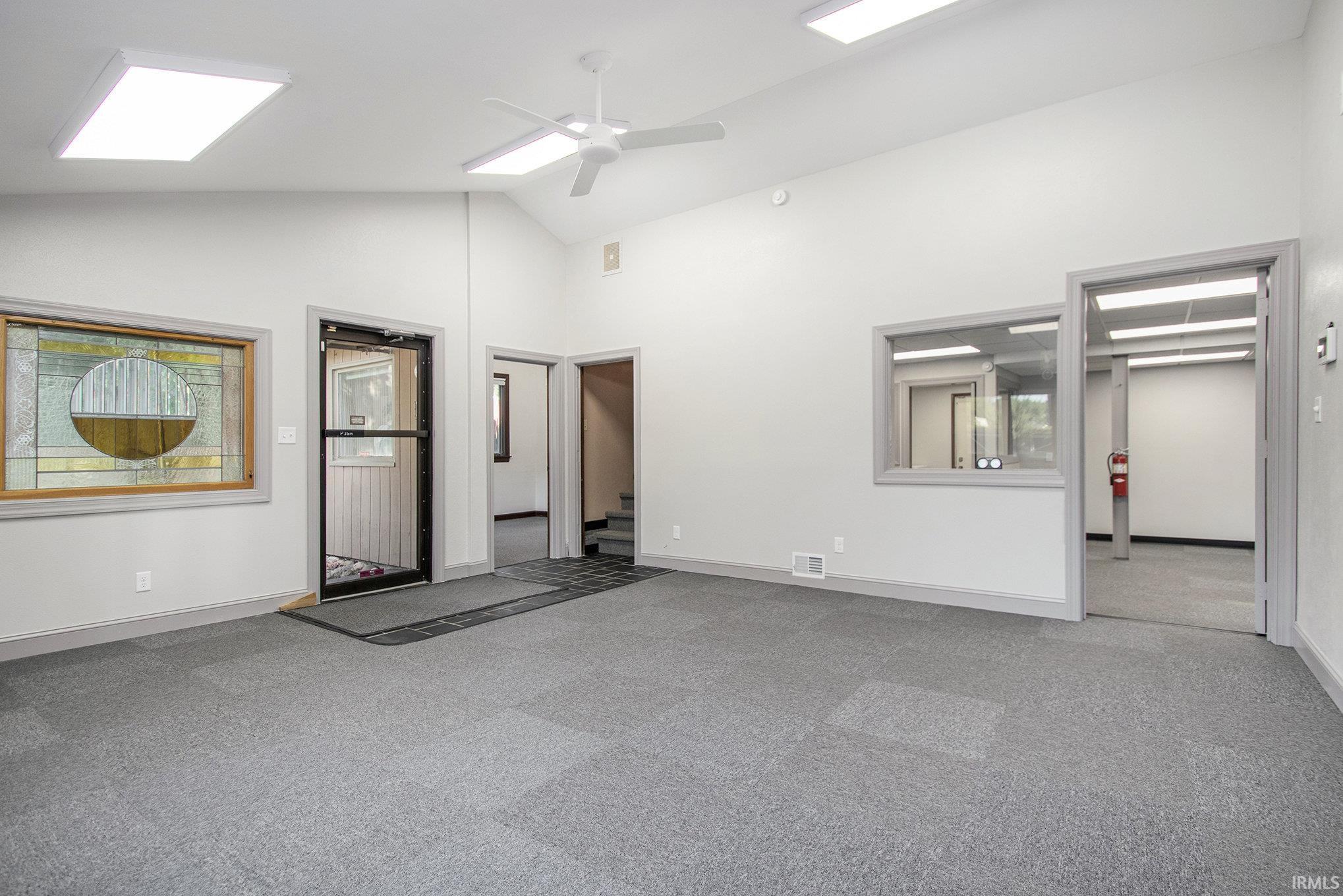 Photo 2 of 733 Princeton Avenue