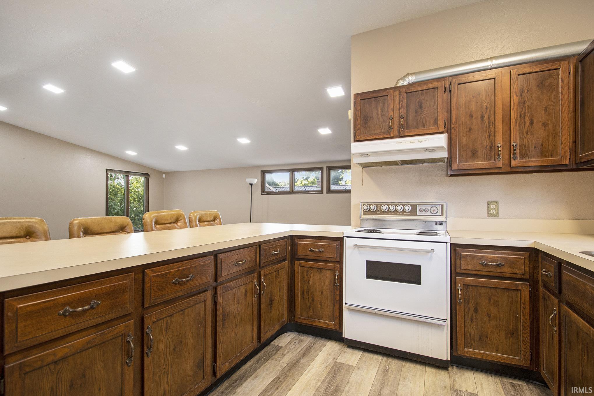 Photo 20 of 733 Princeton Avenue