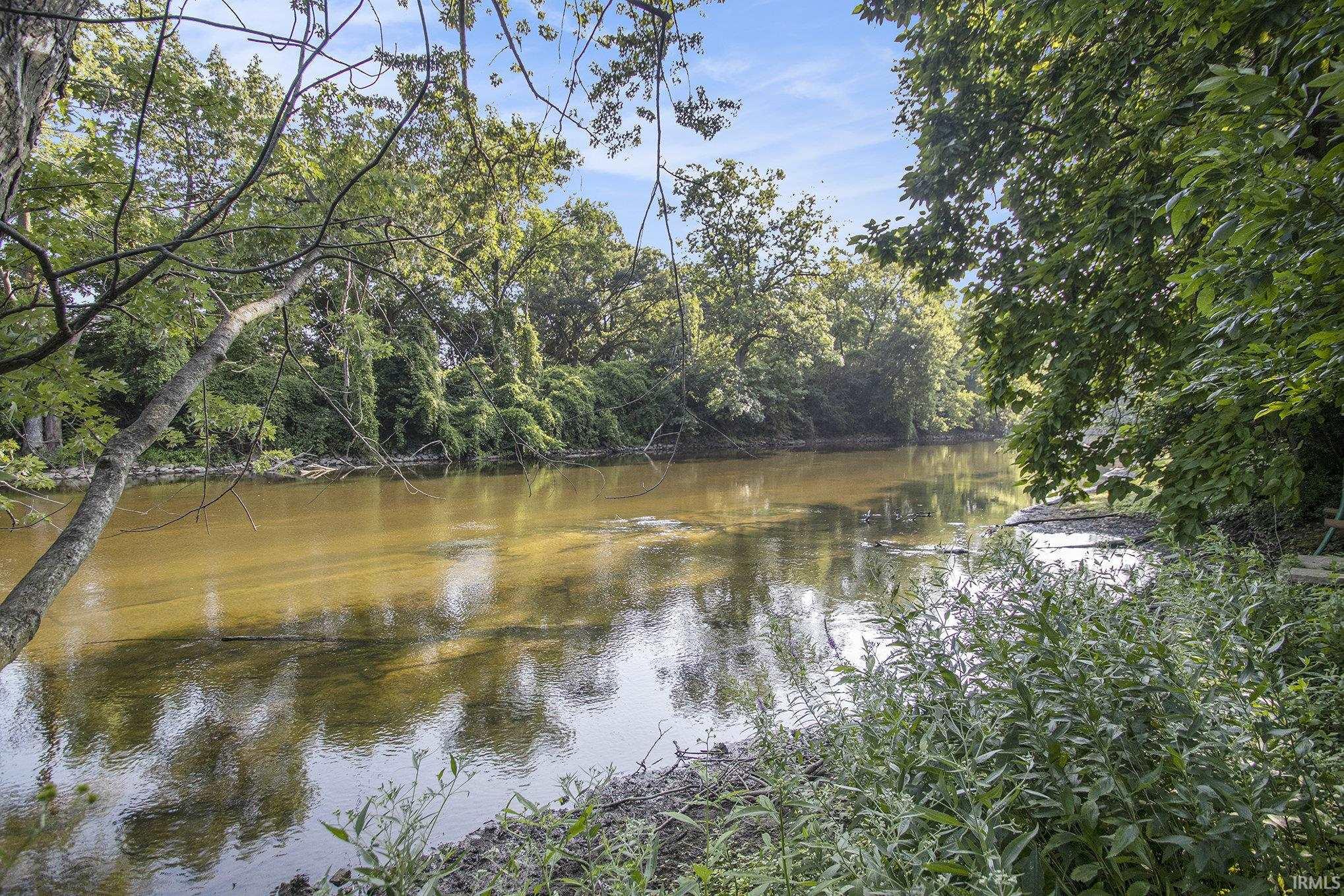 Photo 23 of 733 Princeton Avenue