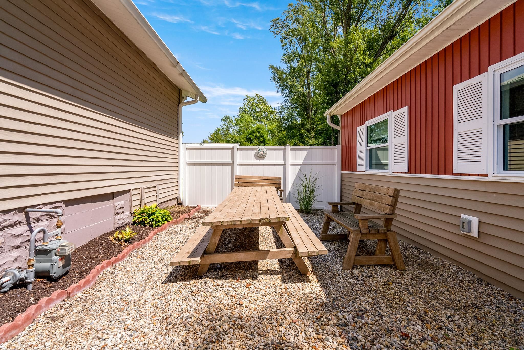 Photo 11 of 8629 E Hatchery Road