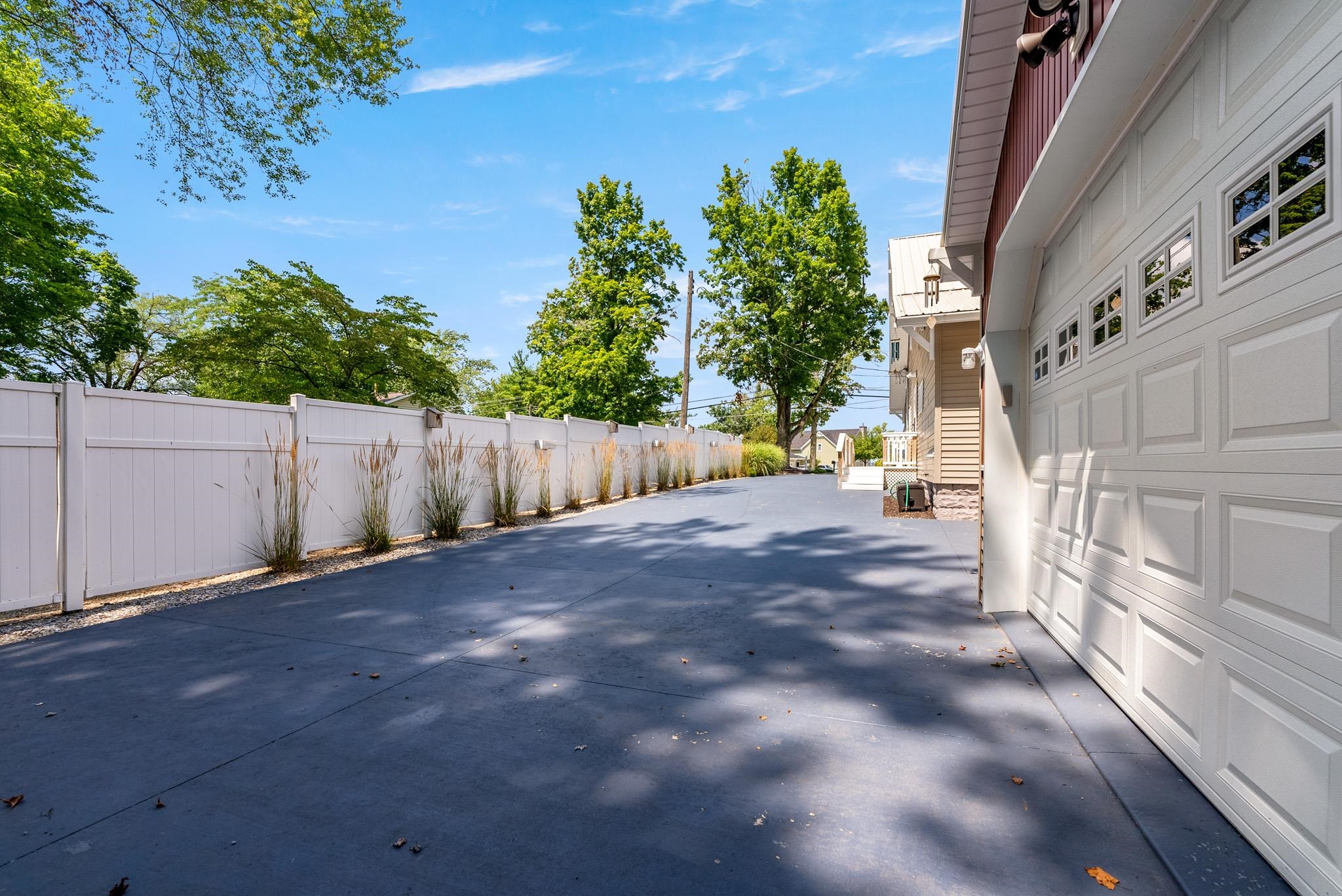 Photo 7 of 8629 E Hatchery Road