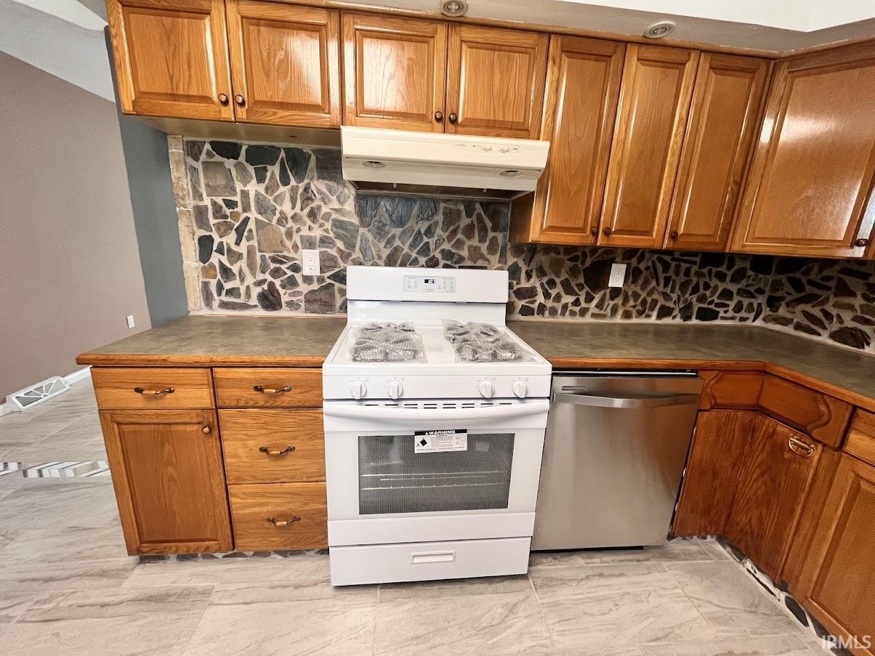 Homes for sale in Logansport, IN | 4423 E 275 N, Logansport, IN 46947 | MLS# 202531864