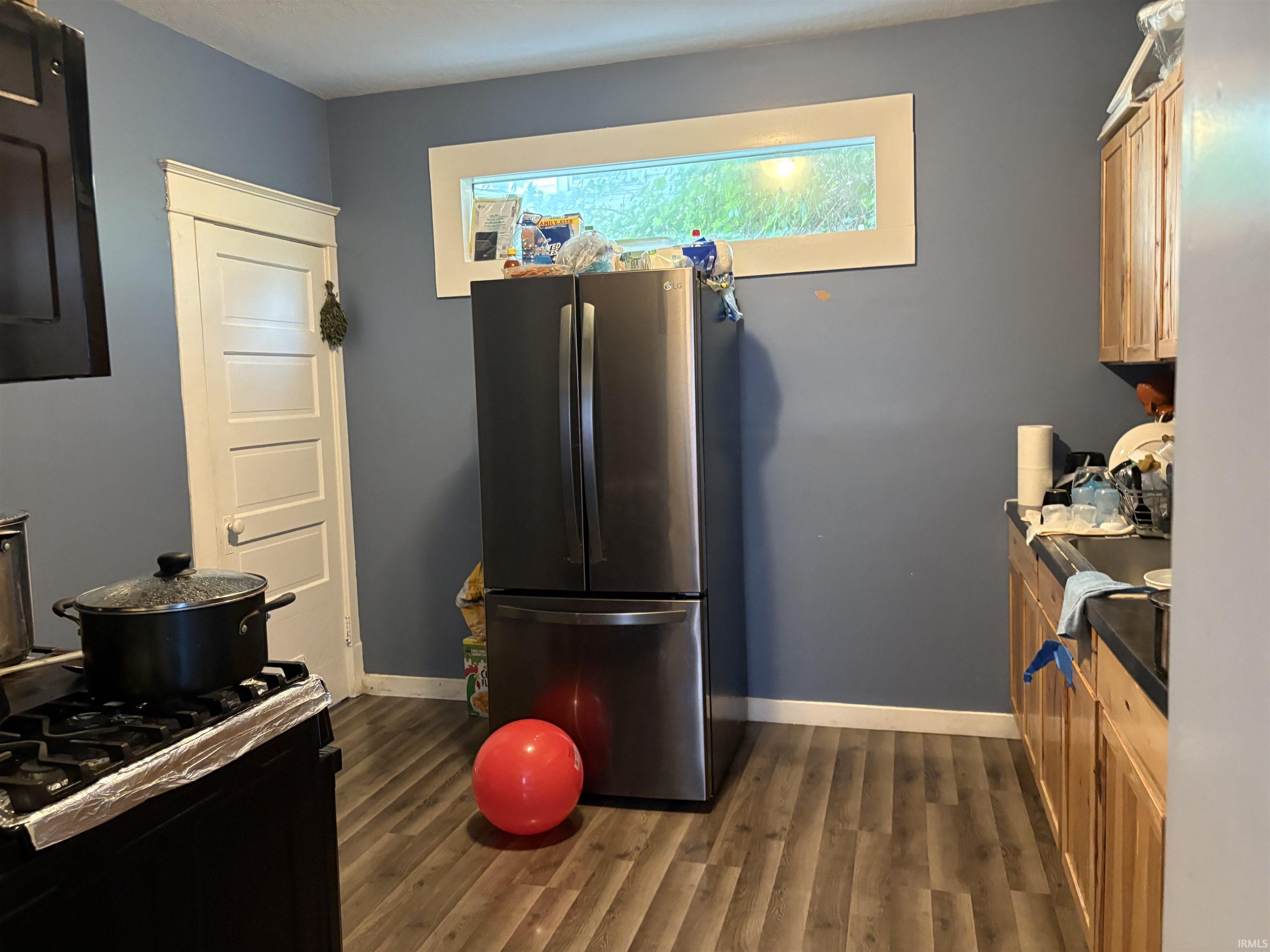 Photo 2 of 1731 Andrew Street