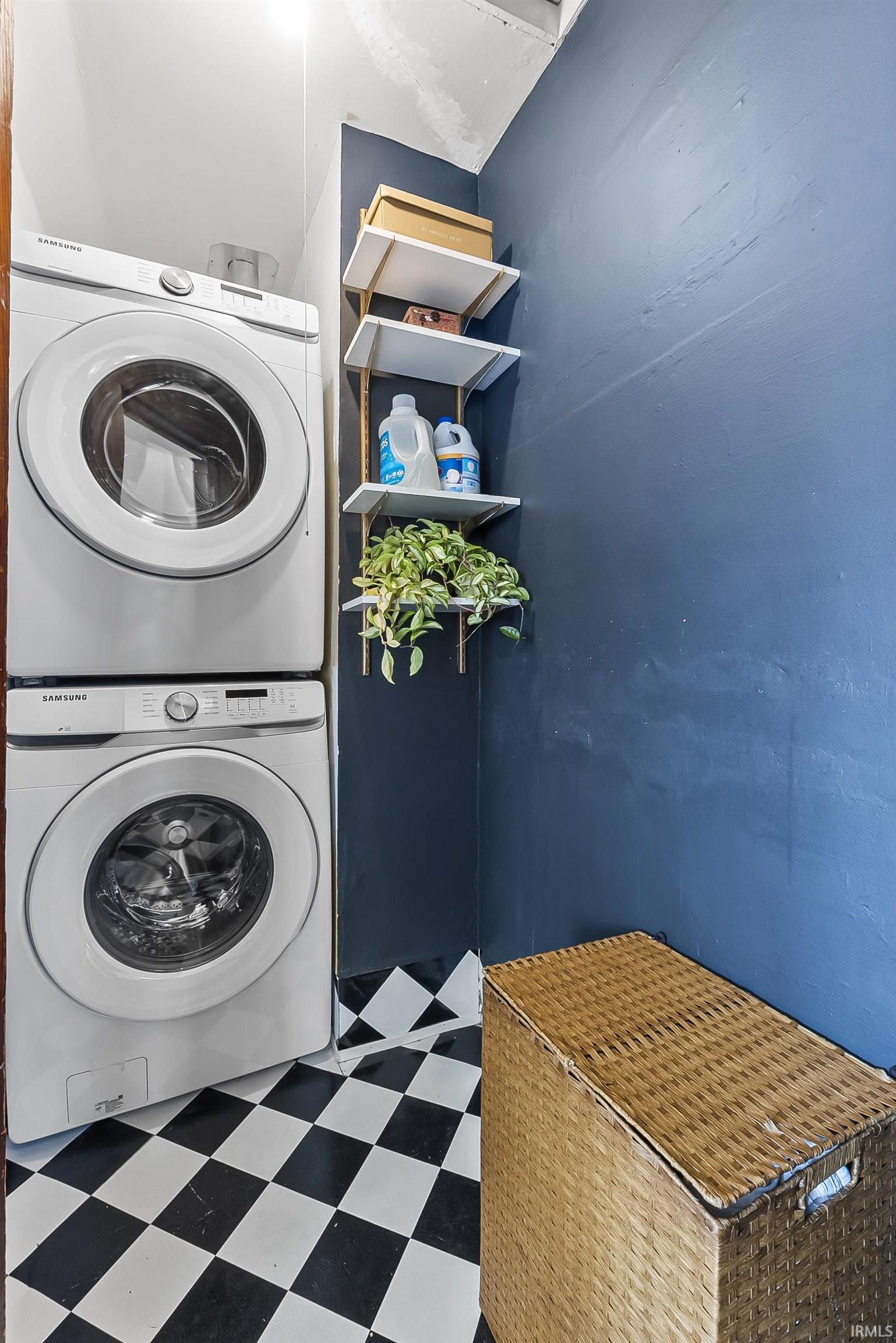 Photo 26 of 817 Nelson Street