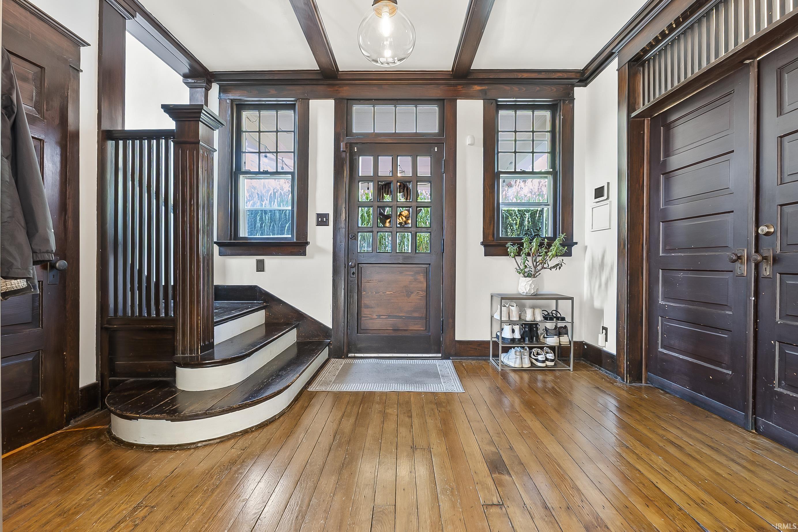 Photo 4 of 817 Nelson Street