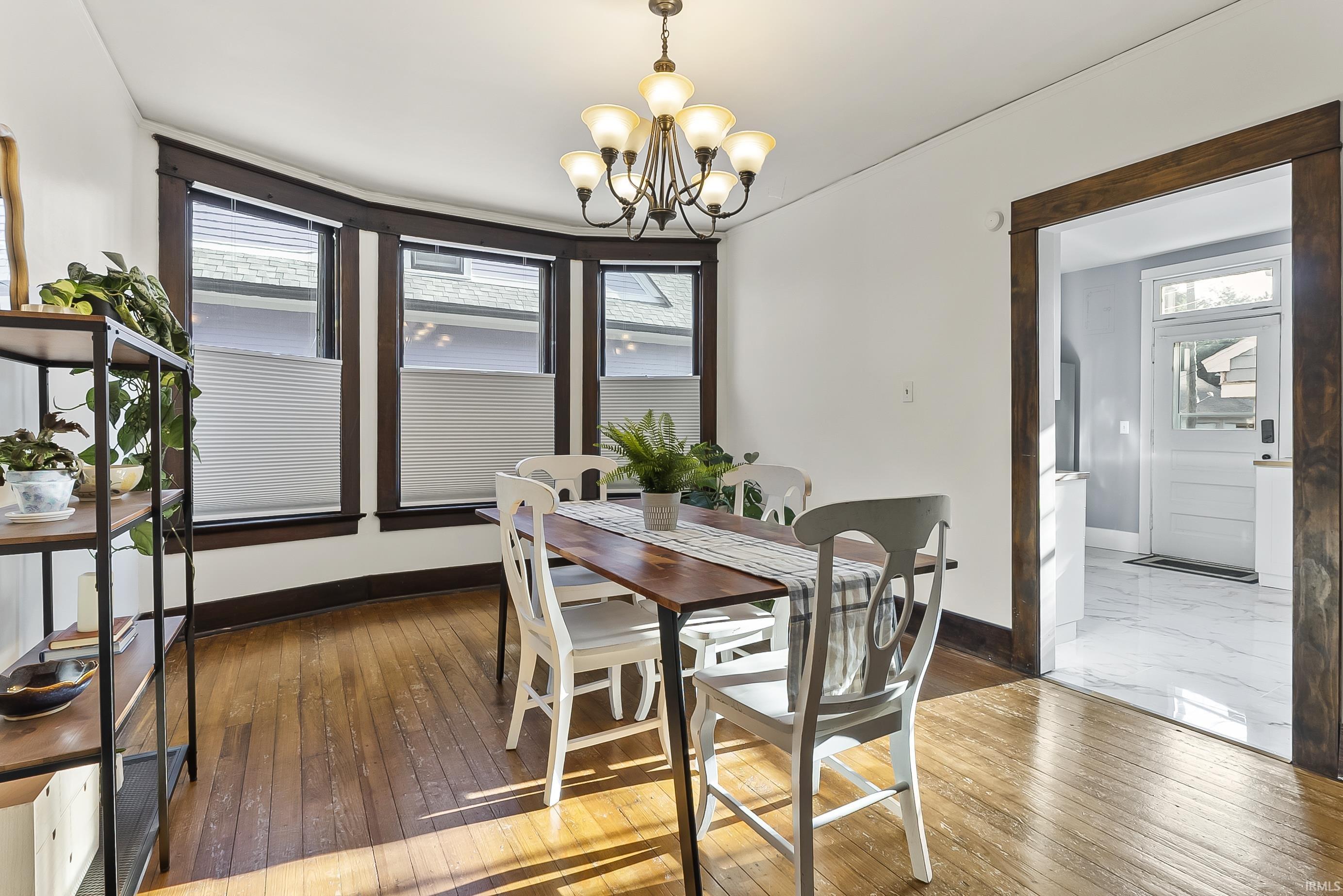 Photo 9 of 817 Nelson Street