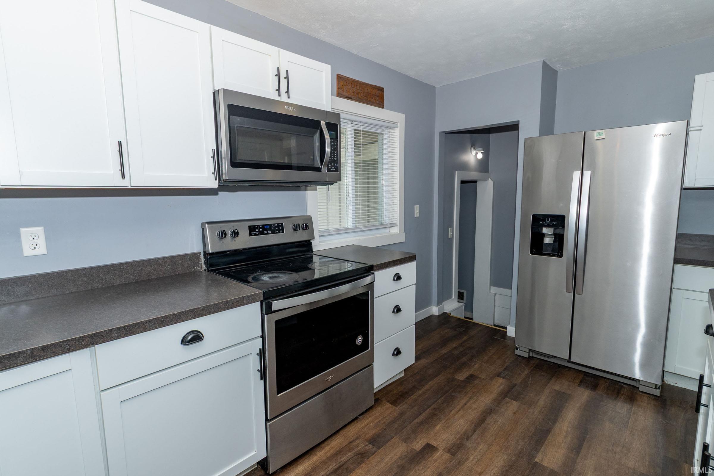 Photo 10 of 1523 Navajo Street