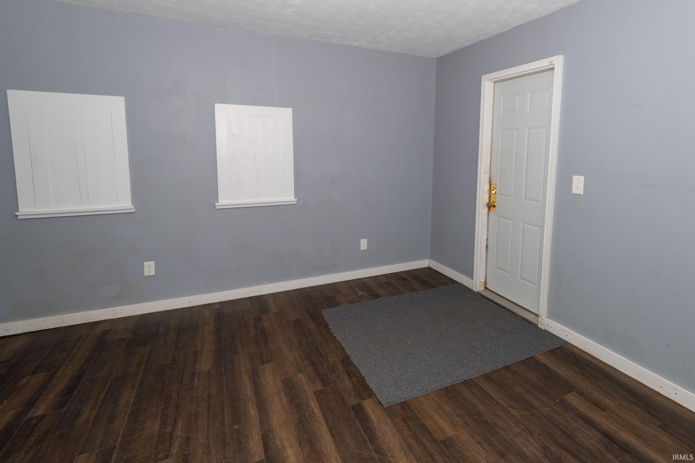 Photo 12 of 1523 Navajo Street