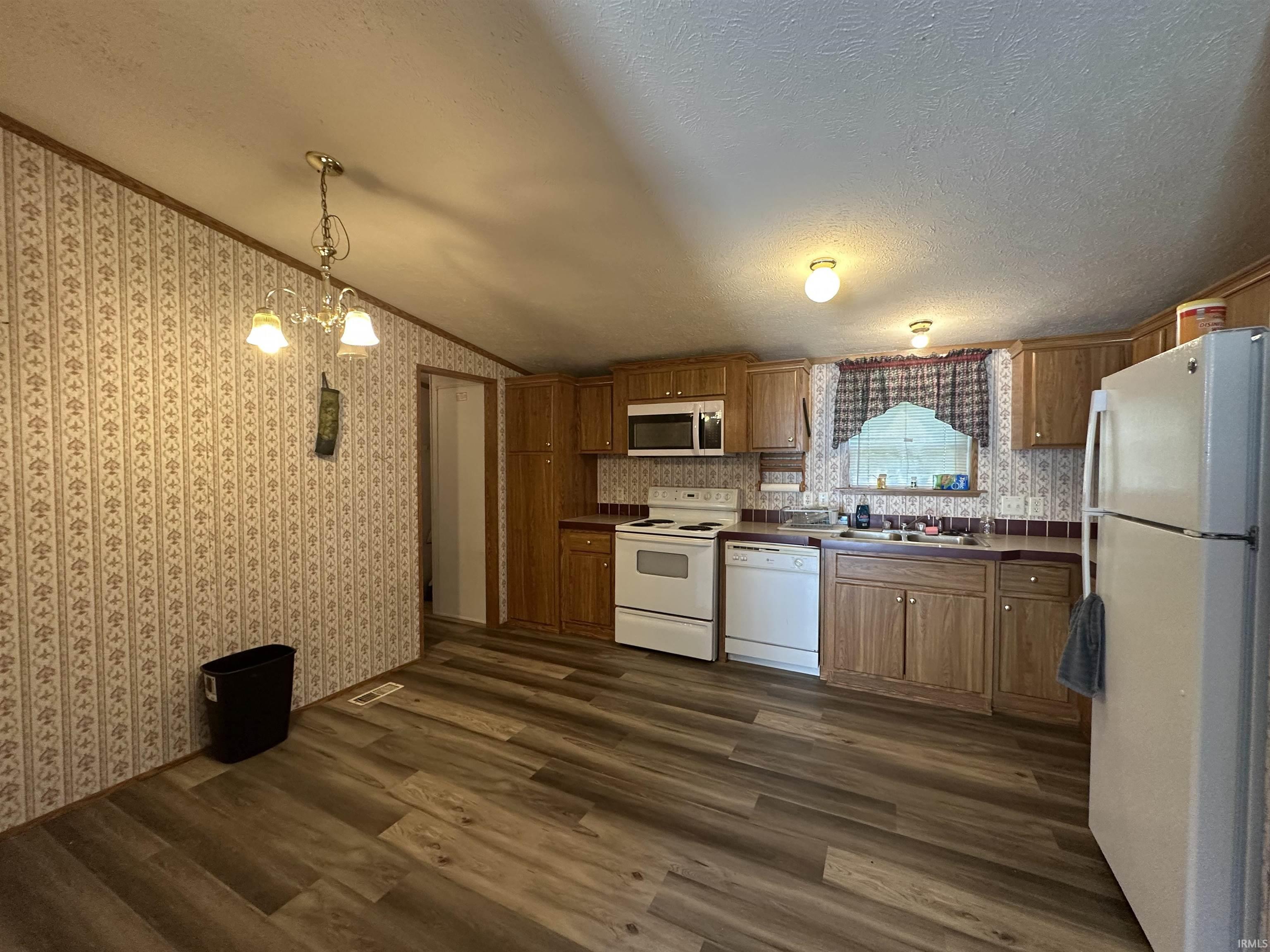 Homes for sale in Jasonville, IN | 526 E Sycamore St, Jasonville, IN 47438 | MLS# 202531998