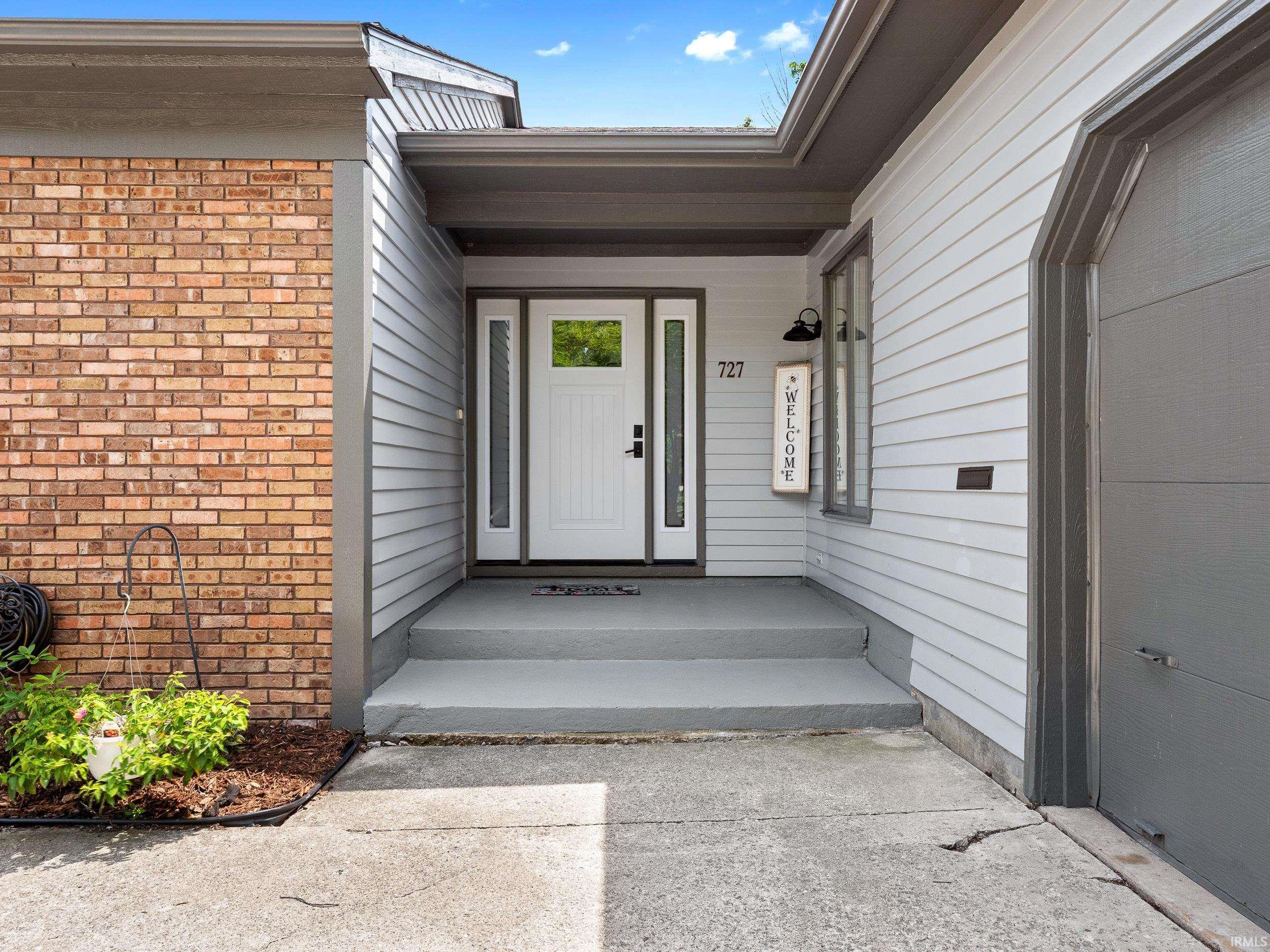 Homes for sale in Fort Wayne, IN | 727 Old Farm Cir, Fort Wayne, IN 46807 | MLS# 202532009