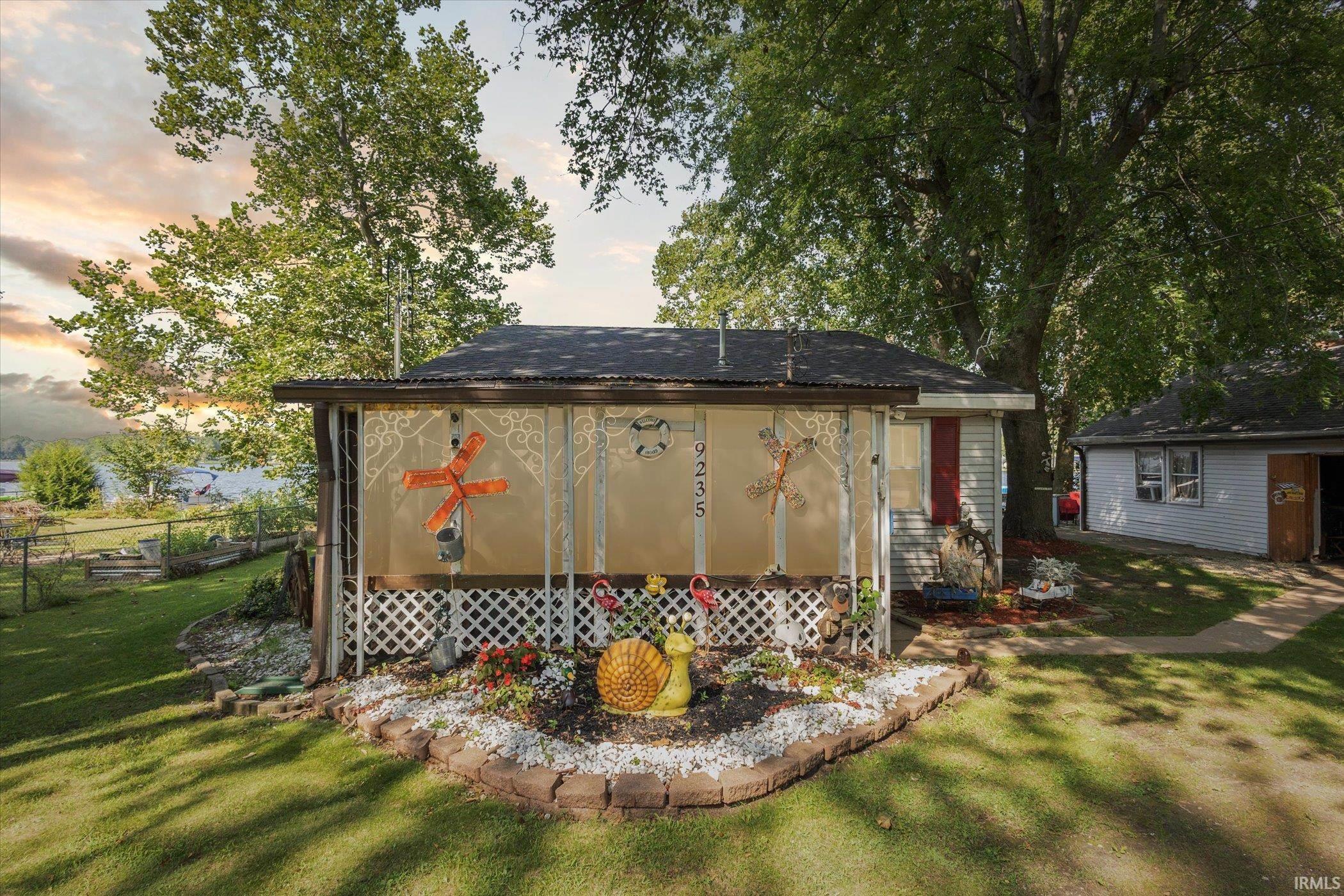 Photo 1 of 9235 S Julia Street