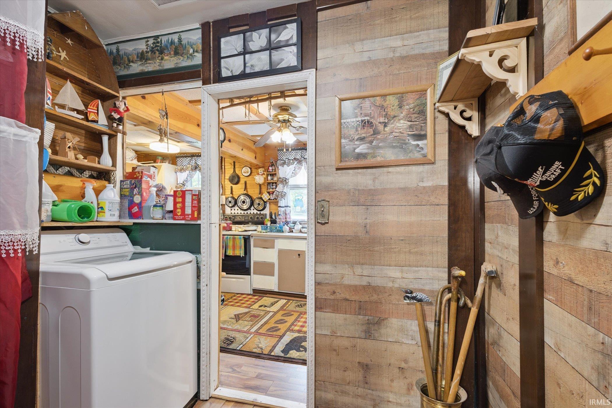 Photo 13 of 9235 S Julia Street