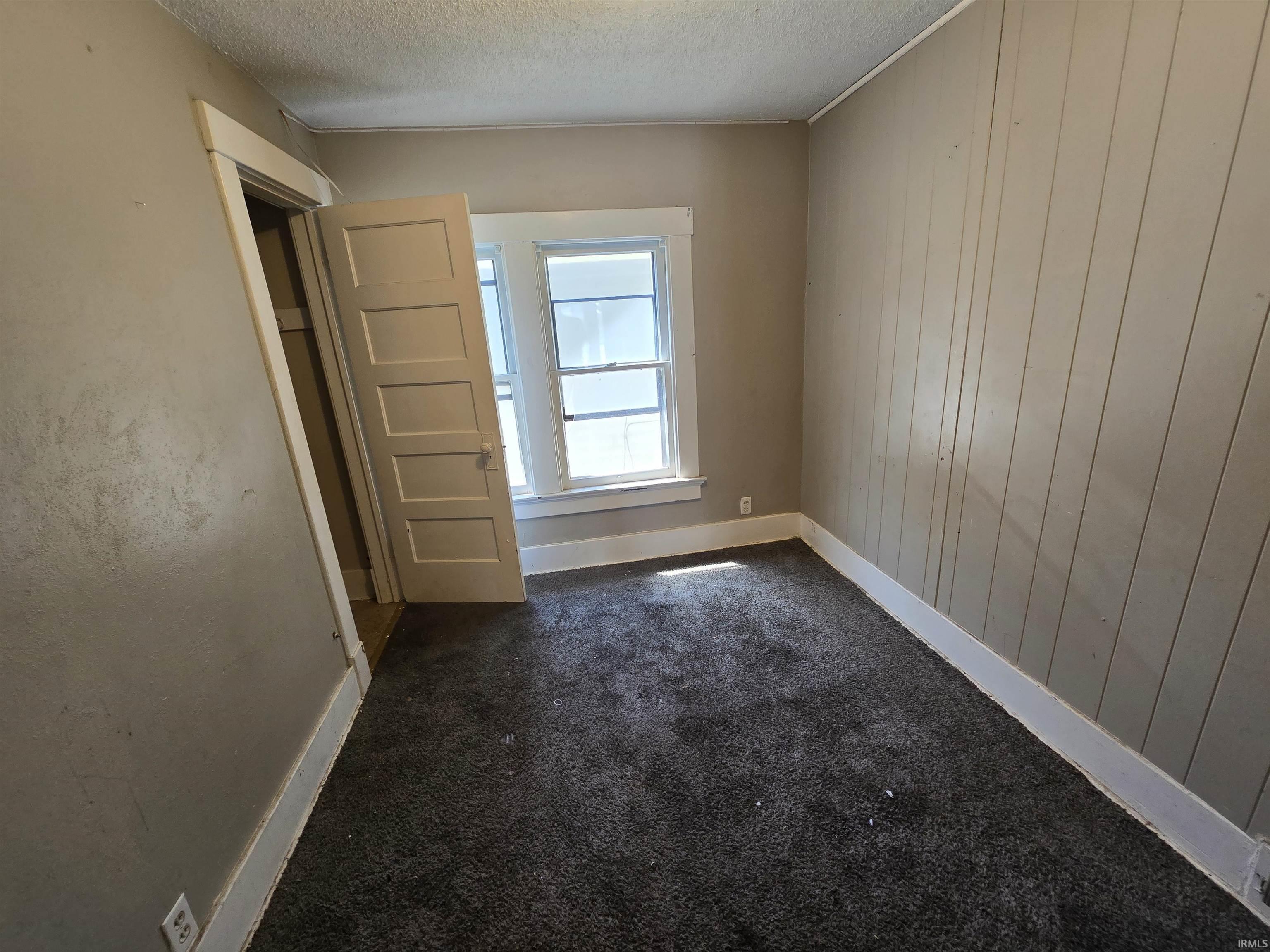 Homes for sale in Fort Wayne, IN | 3004 Hoagland Ave, Fort Wayne, IN 46807 | MLS# 202532053