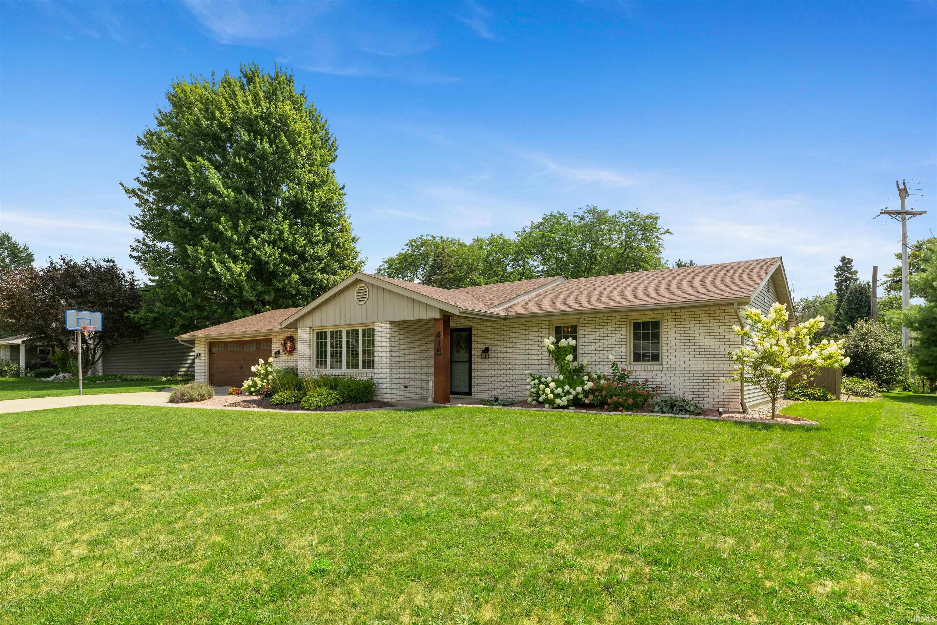 Homes for sale in Auburn, IN | 415 Duryea Dr, Auburn, IN 46706 | MLS# 202532071