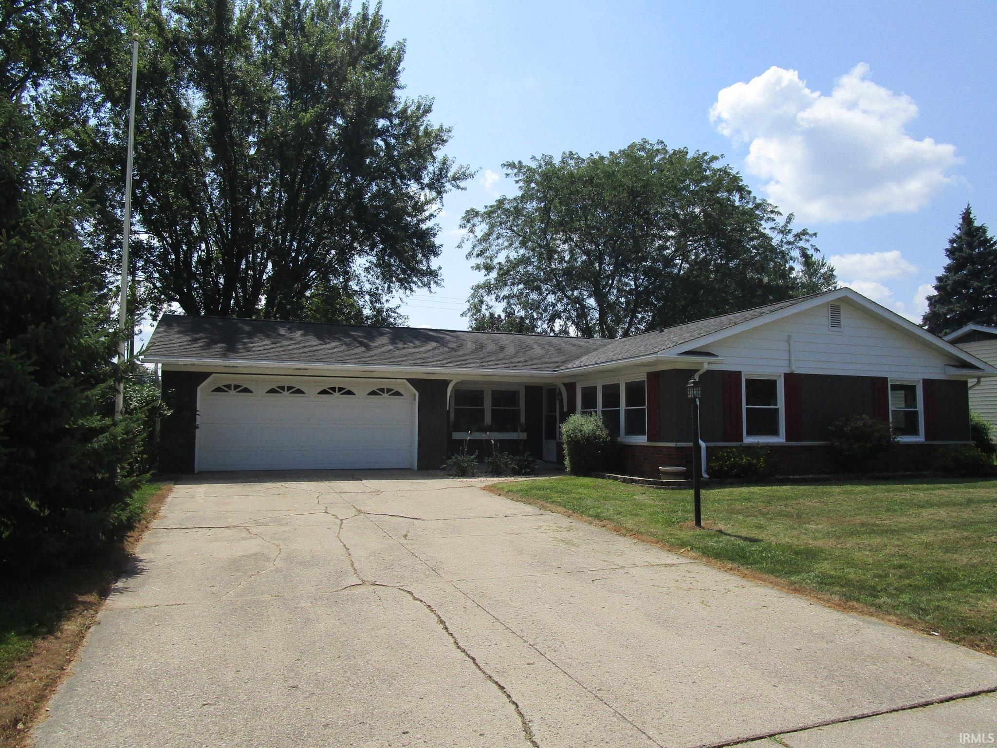 feature listing property photo