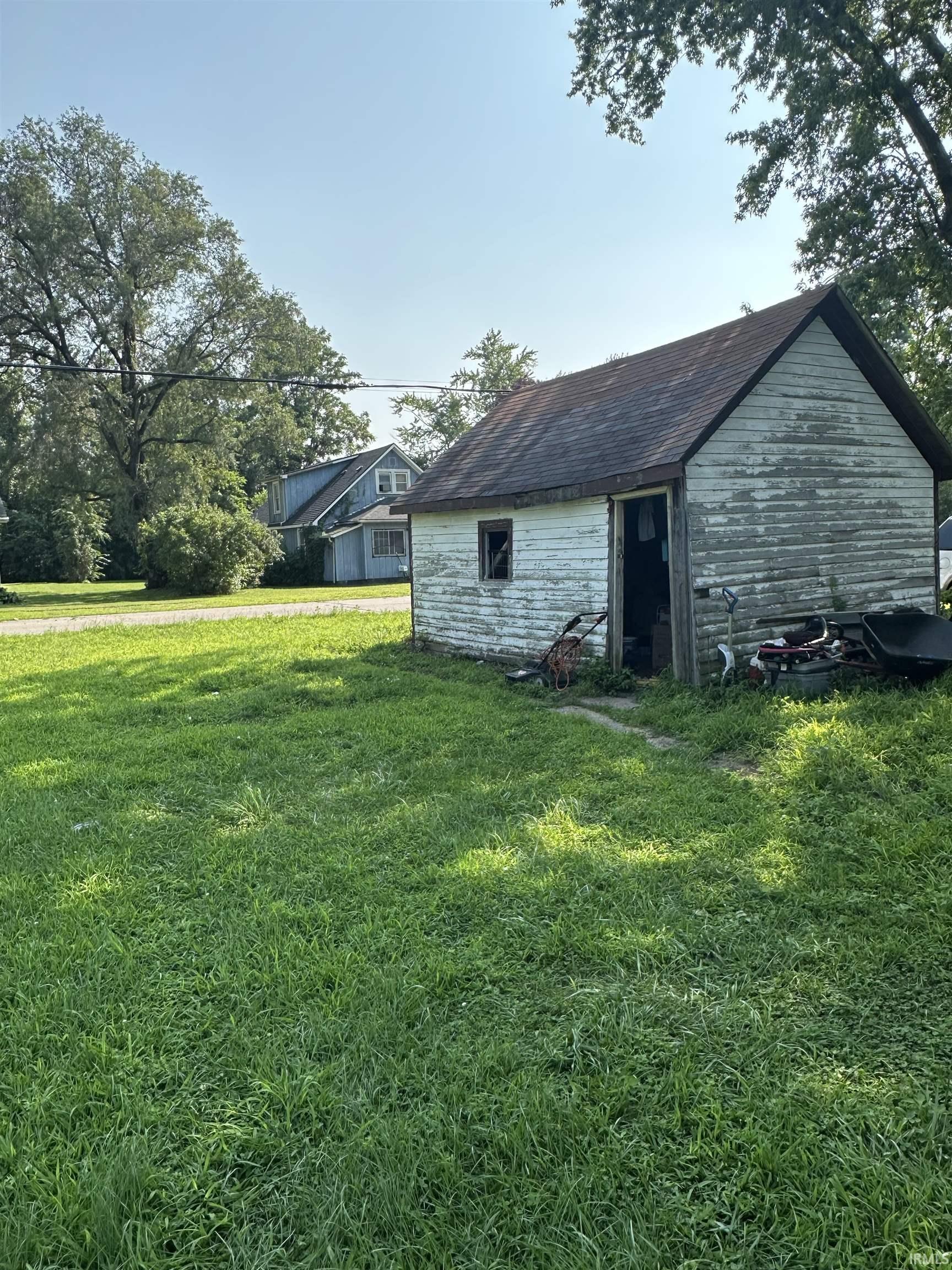 Homes for sale in Knox, IN | 308 E John St, Knox, IN 46534 | MLS# 202532123