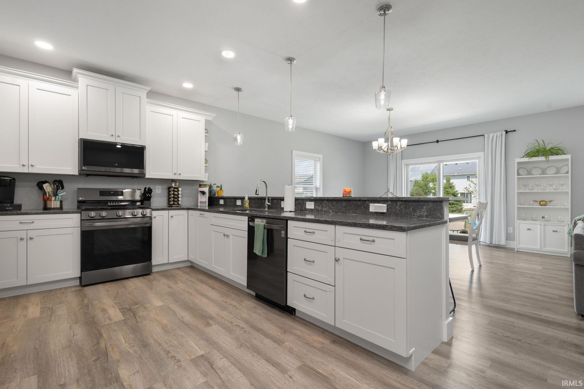 Homes for sale in Osceola, IN | 1404 Green Grass Dr, Osceola, IN 46561 | MLS# 202532124