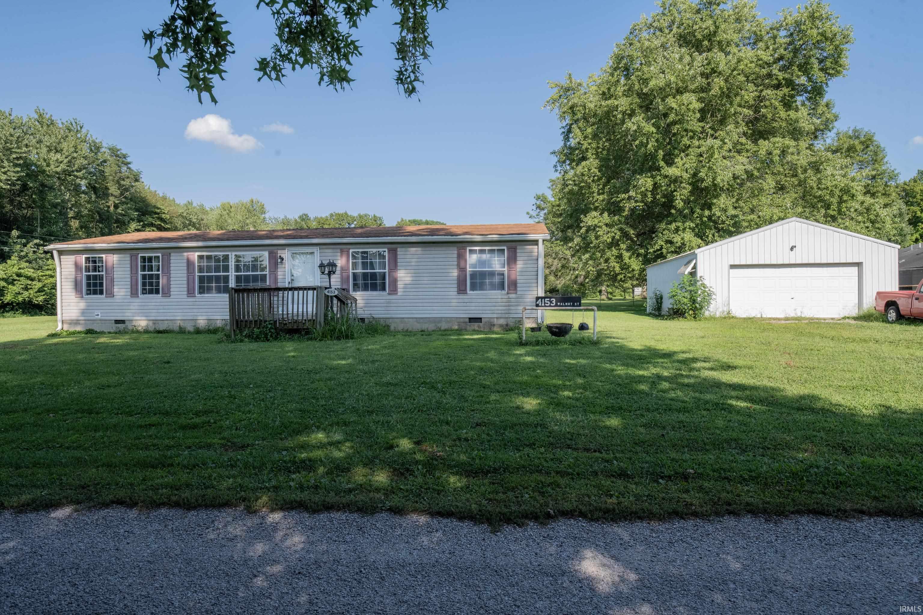 Homes for sale in Carlisle, IN | 4153 S Walnut St, Carlisle, IN 47838 | MLS# 202532149