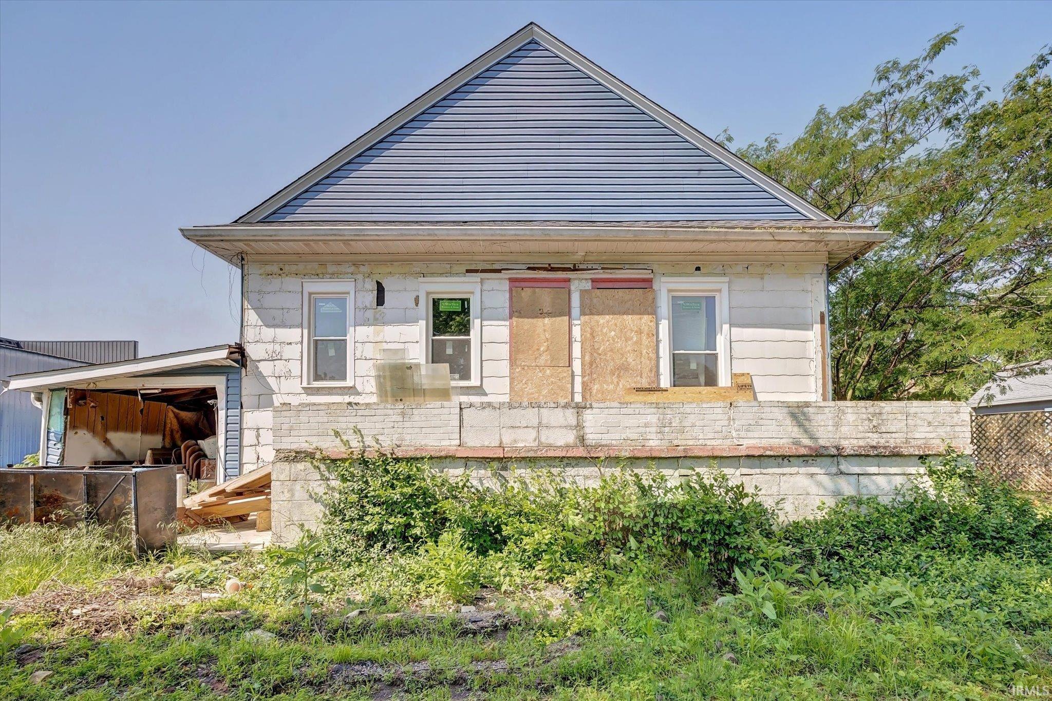 Homes for sale in Ellettsville, IN | 114 W Temperance St, Ellettsville, IN 47429 | MLS# 202532331