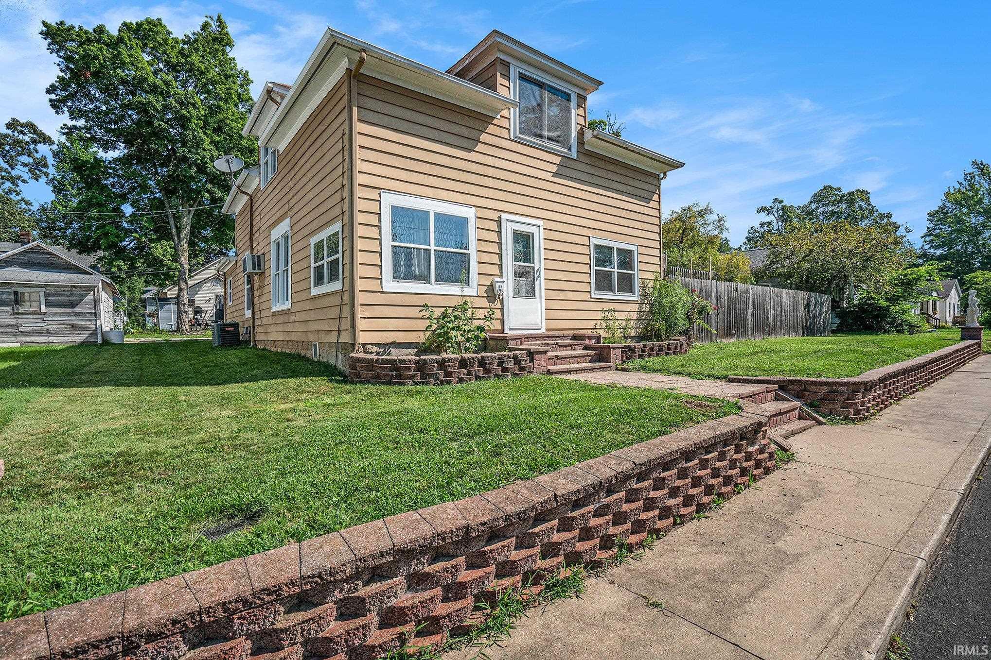Homes for sale in Winona Lake, IN | 105 15th St, Winona Lake, IN 46590 | MLS# 202532412