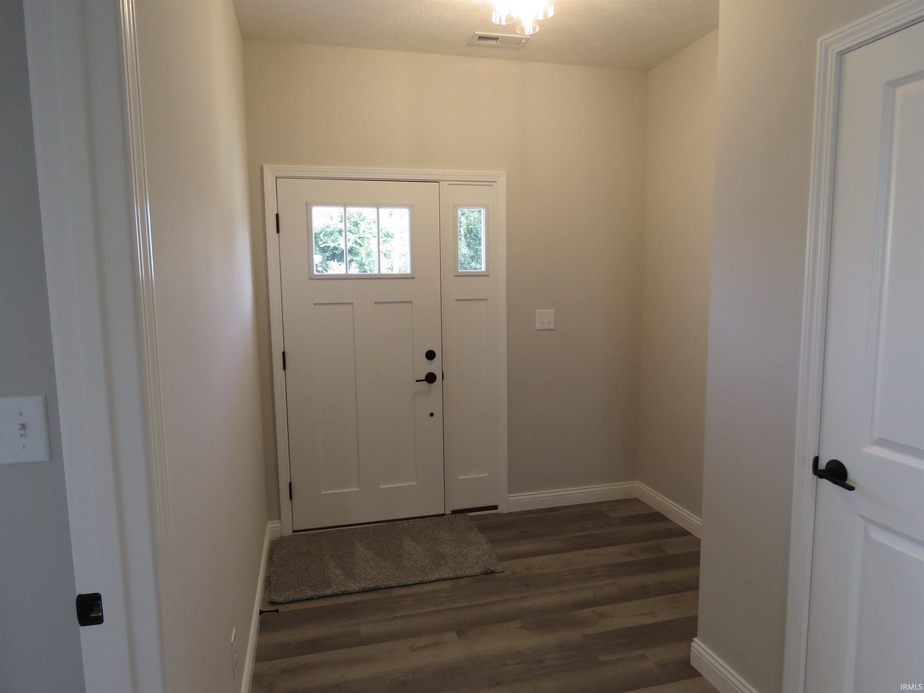 Homes for sale in Frankfort, IN | 1105 E Wabash St, Frankfort, IN 46041 | MLS# 202532441