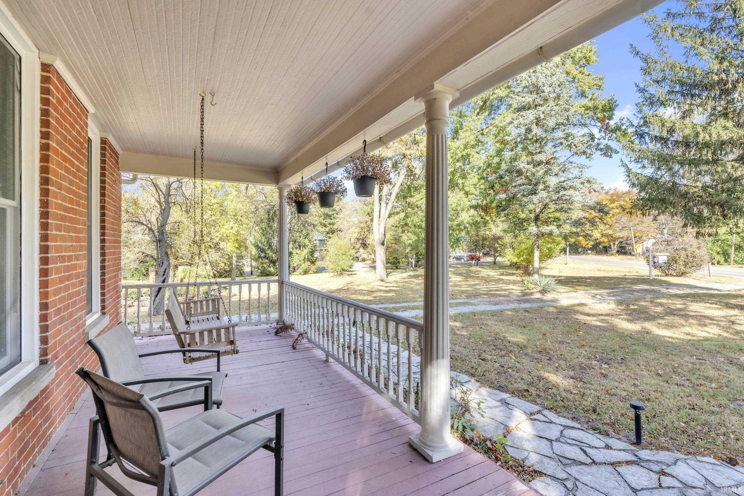 Photo 2 of 2444 Sandpoint Road