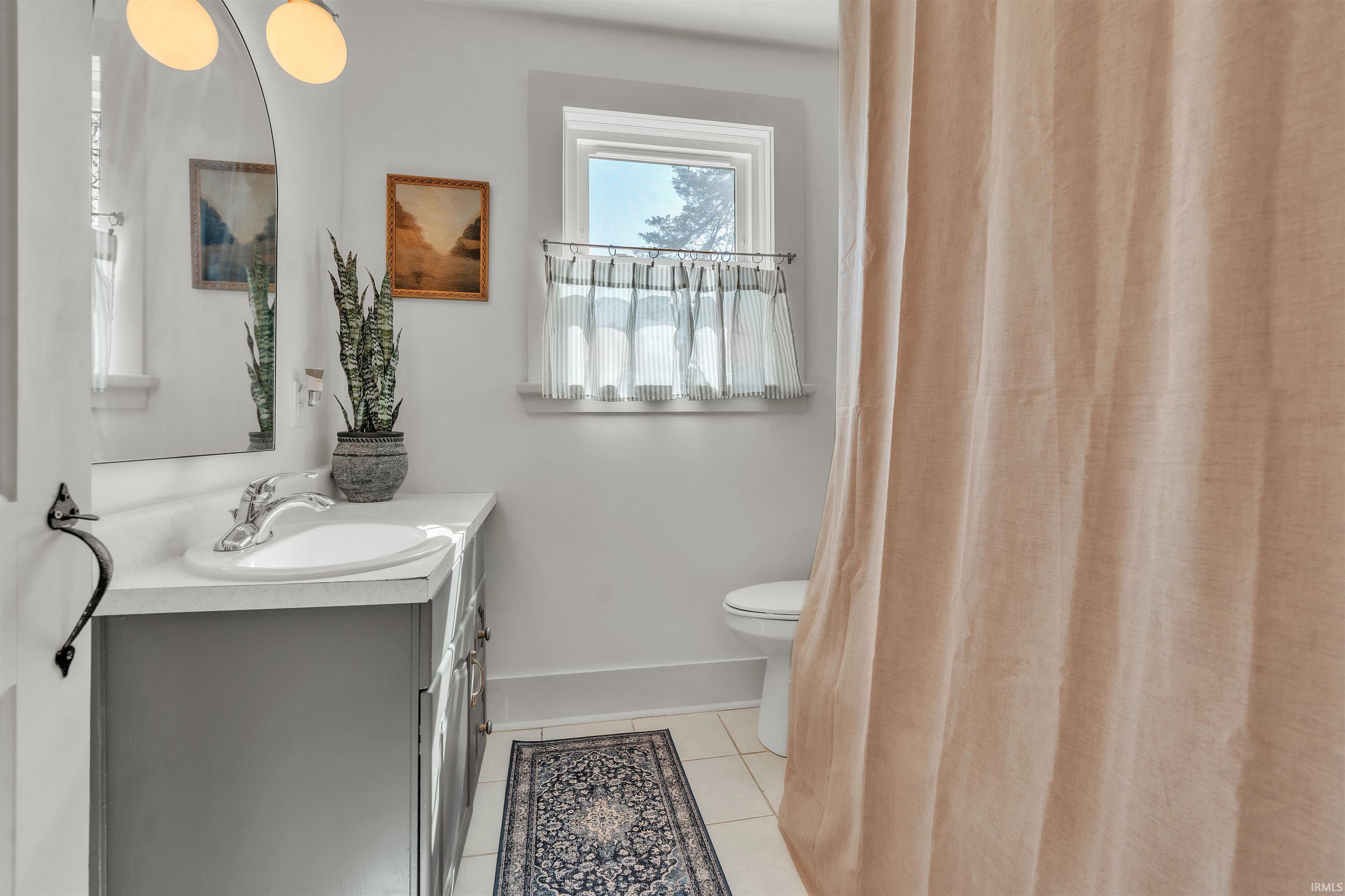 Photo 22 of 2444 Sandpoint Road