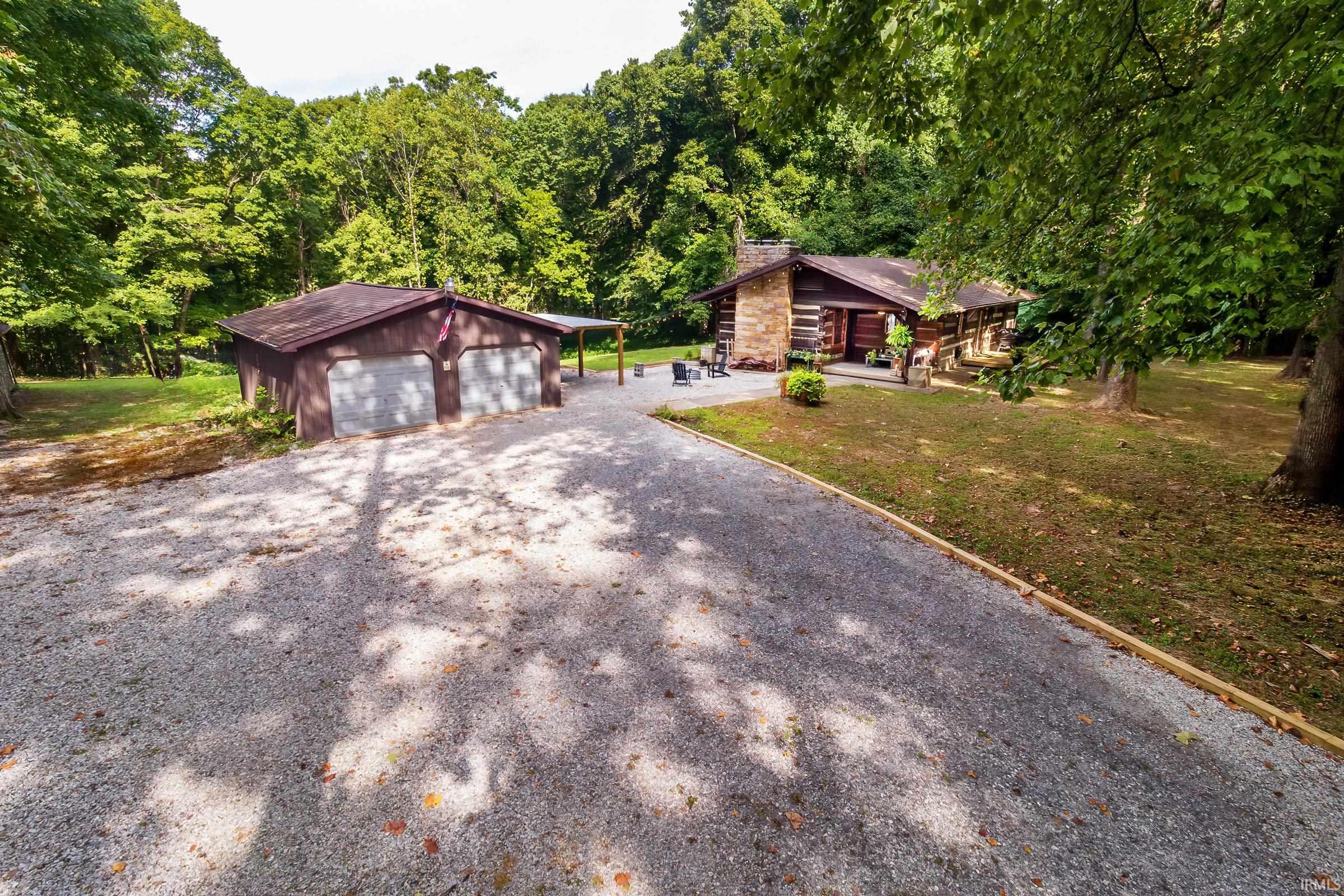 Homes for sale in Evansville, IN | 4041 Bayou Creek Rd, Evansville, IN 47712 | MLS# 202532476