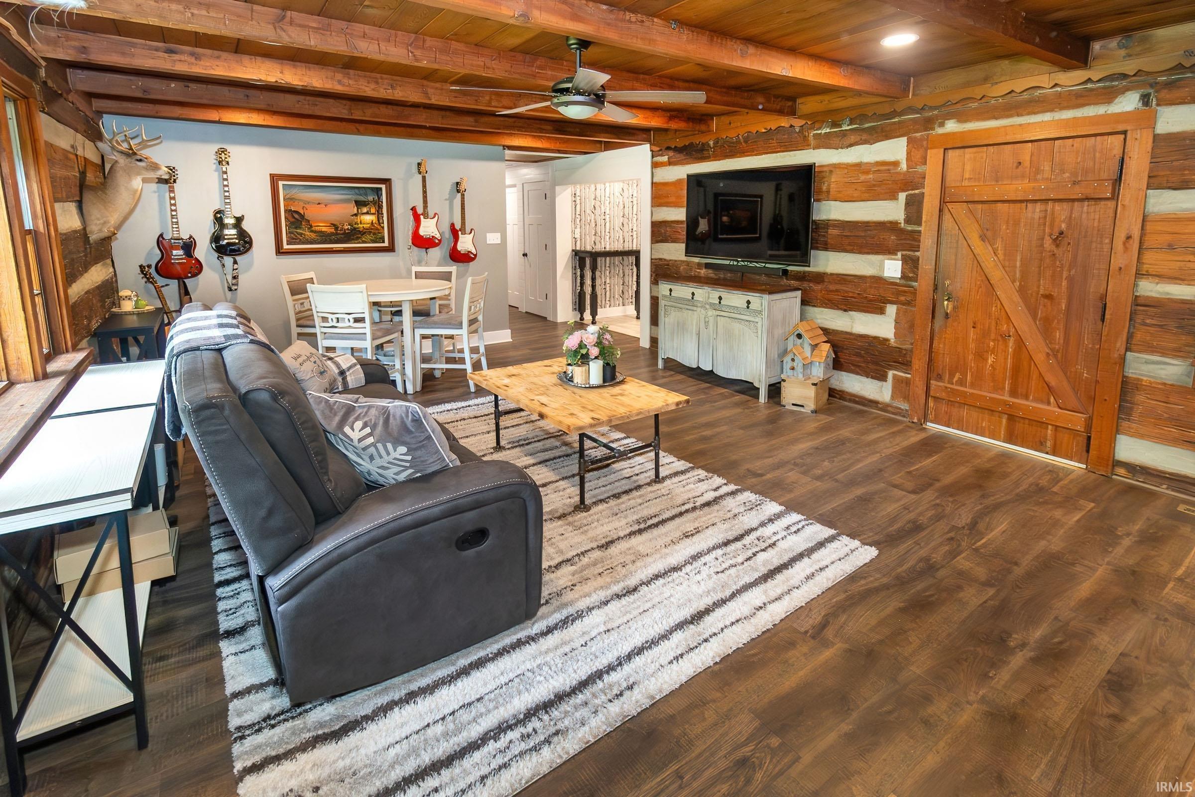 Homes for sale in Evansville, IN | 4041 Bayou Creek Rd, Evansville, IN 47712 | MLS# 202532476