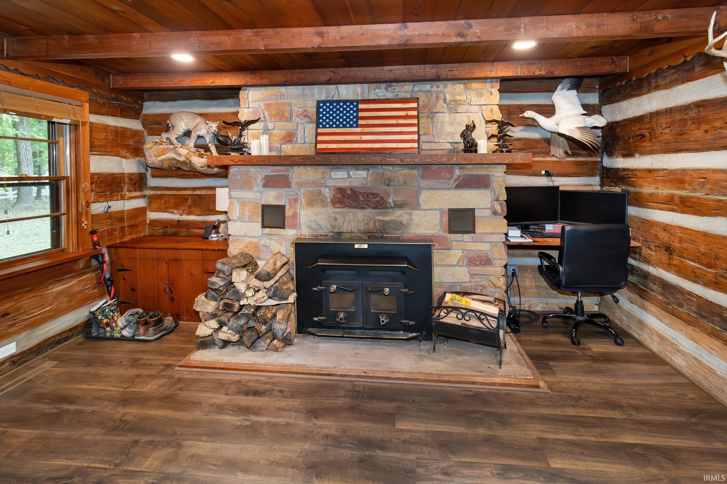 Homes for sale in Evansville, IN | 4041 Bayou Creek Rd, Evansville, IN 47712 | MLS# 202532476