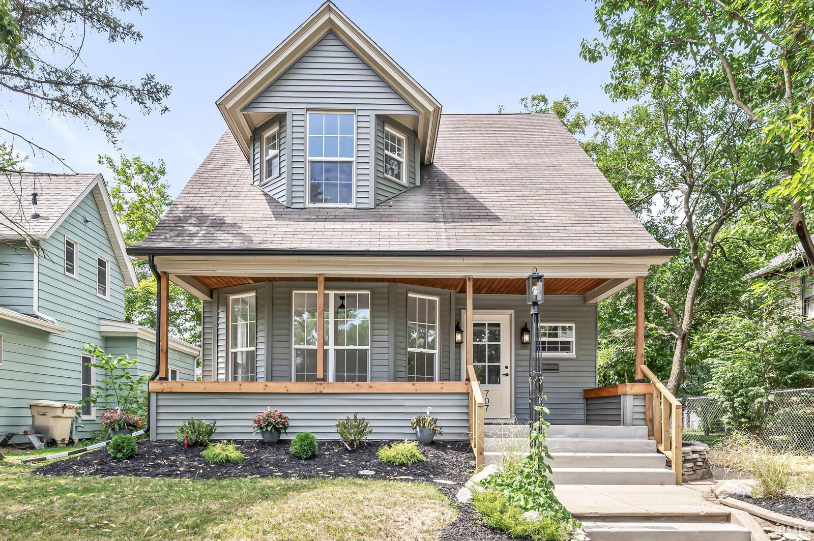 Homes for sale in South Bend, IN | 707 Cushing St, South Bend, IN 46616 | MLS# 202532485