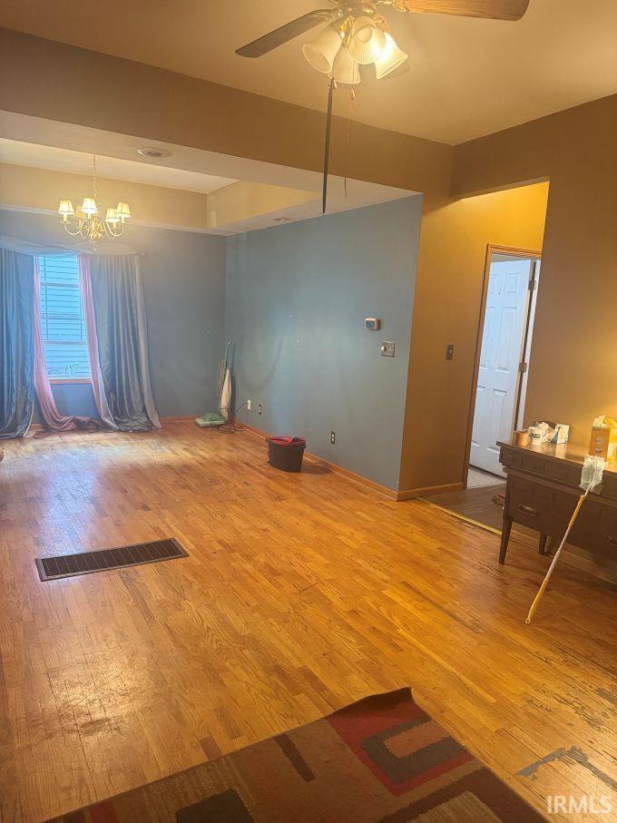 Homes for sale in Elkhart, IN | 733 W Garfield Ave, Elkhart, IN 46516 | MLS# 202532528