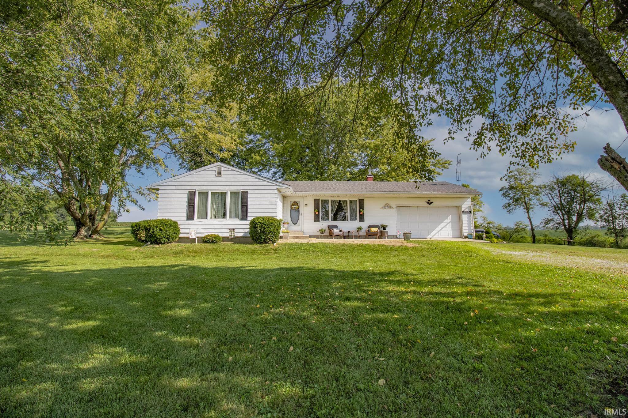 Homes for sale in Winchester, IN | 3224 E Union City Pike, Winchester, IN 47394 | MLS# 202532529