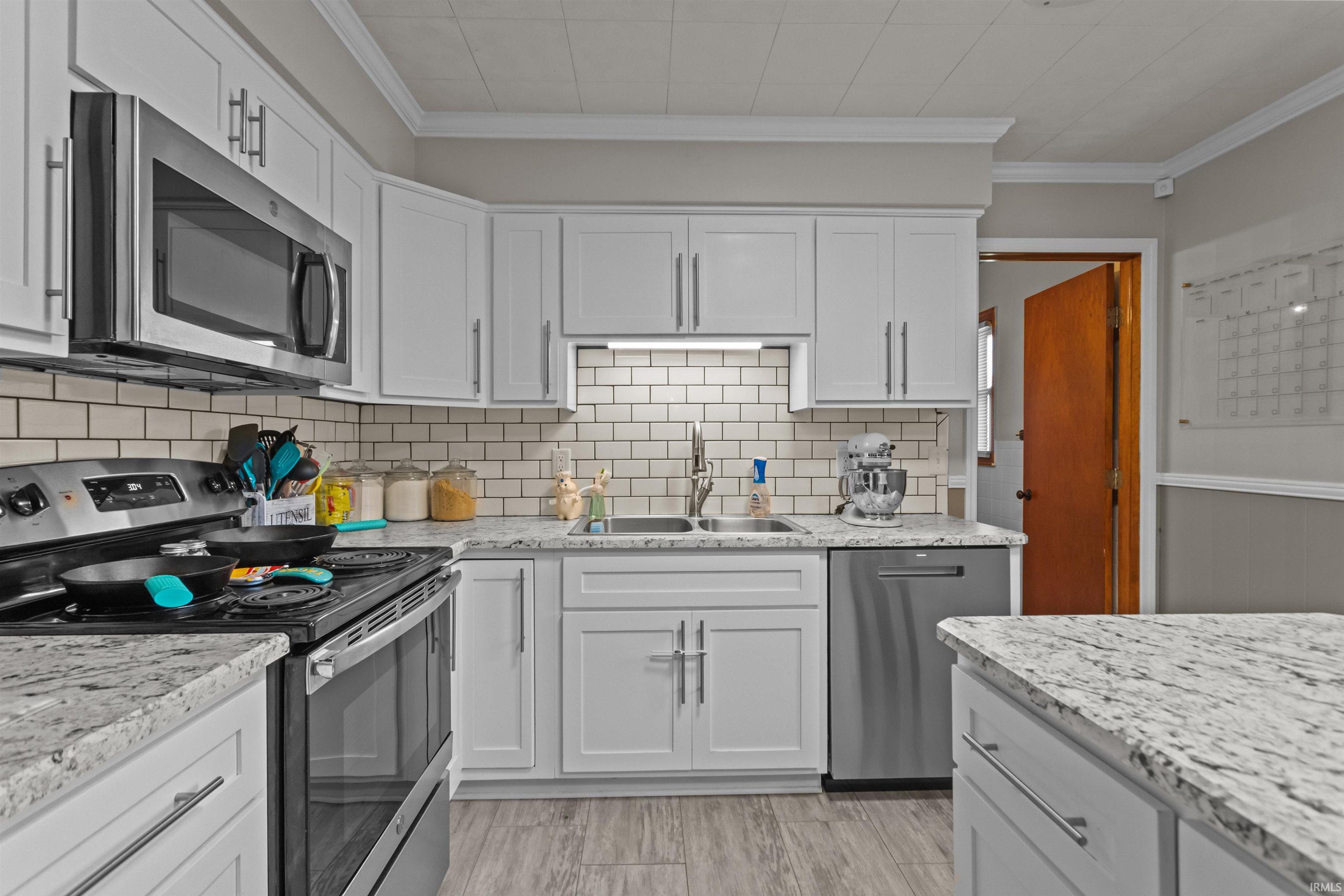 Homes for sale in Swayzee, IN | 605 S Washington St, Swayzee, IN 46986 | MLS# 202532538