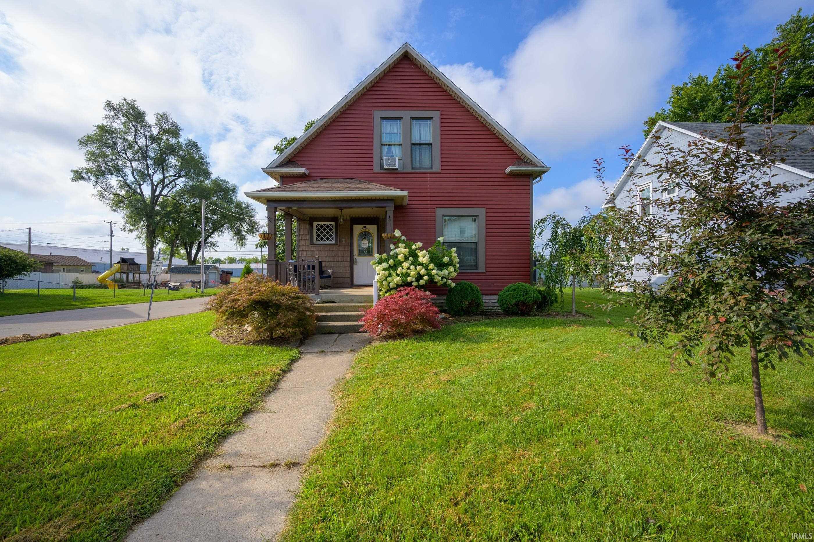 Homes for sale in Union, IN | 1103 W Oak St, Union, IN 47390 | MLS# 202532540