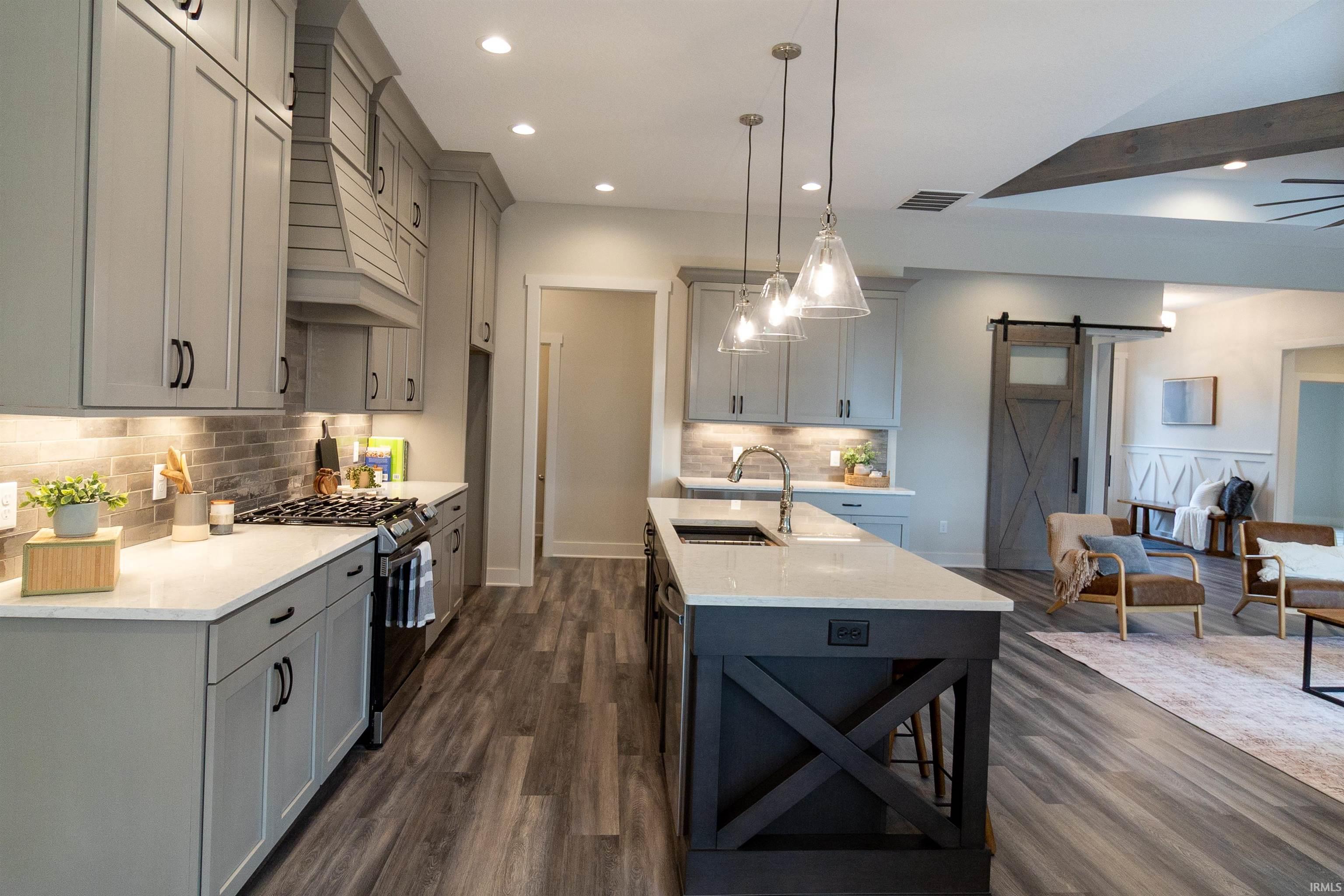 Photo 19 of 688 Skillet Avenue