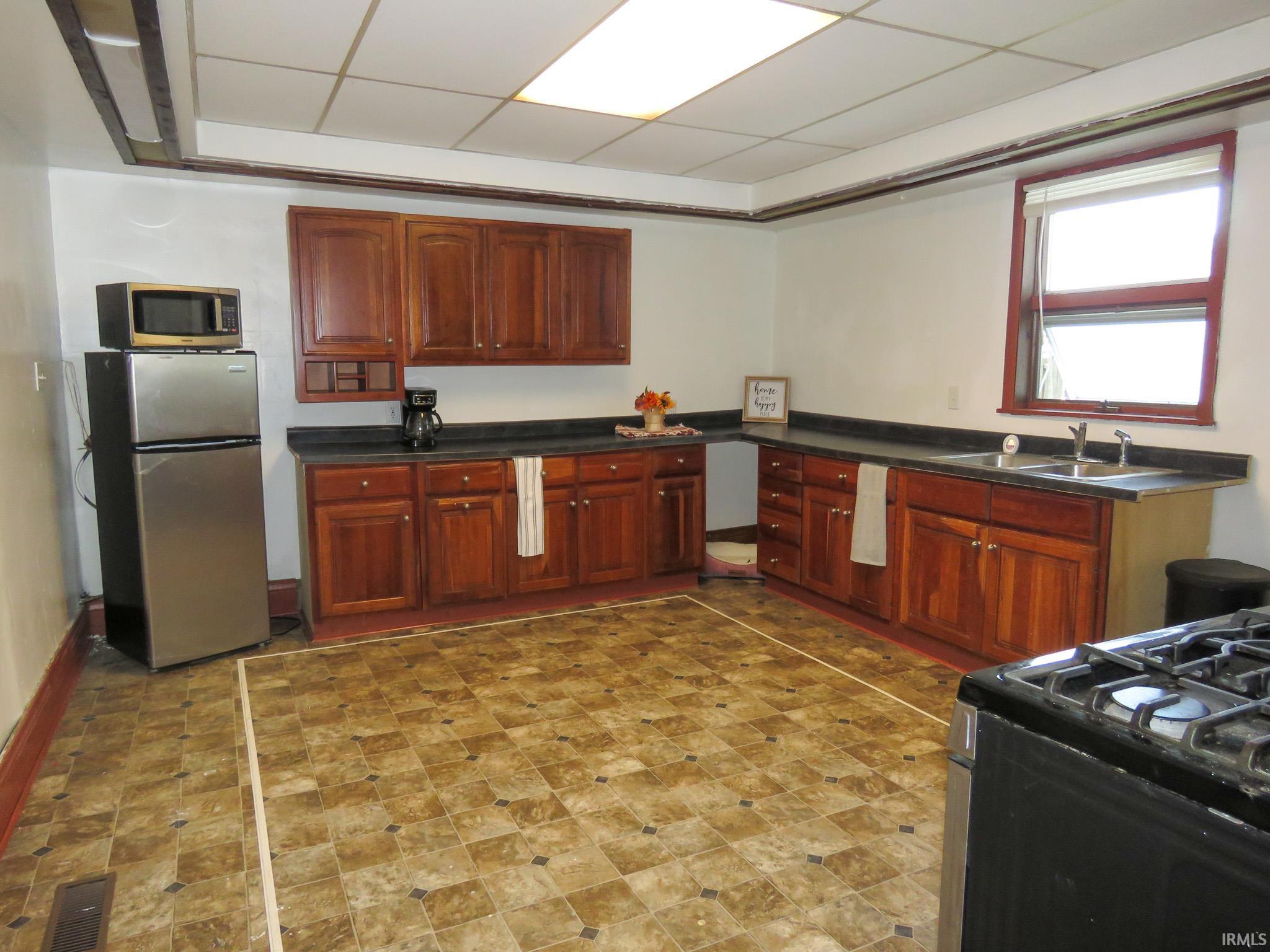 Homes for sale in Swayzee, IN | 207 W Lincoln St, Swayzee, IN 46986 | MLS# 202532570