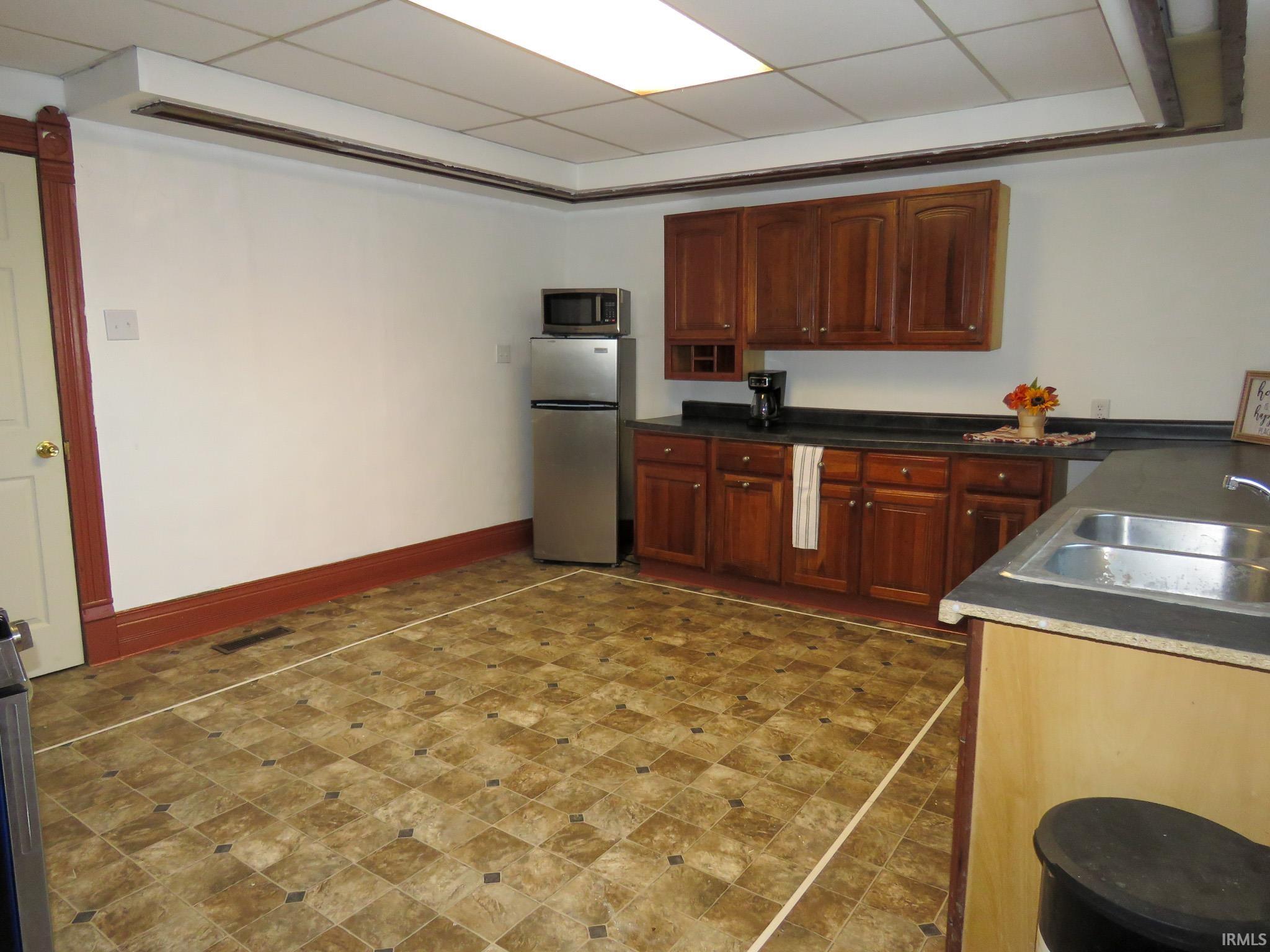 Homes for sale in Swayzee, IN | 207 W Lincoln St, Swayzee, IN 46986 | MLS# 202532570