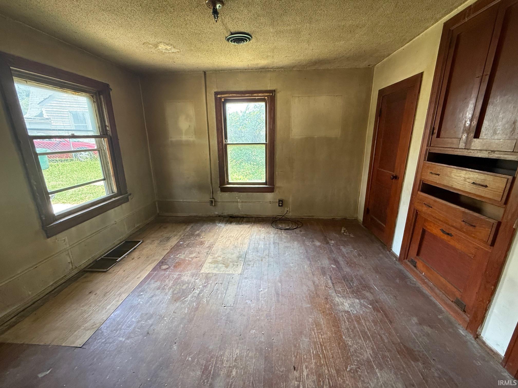 Homes for sale in Muncie, IN | 1613 E Cornell Ave, Muncie, IN 47303 | MLS# 202532577