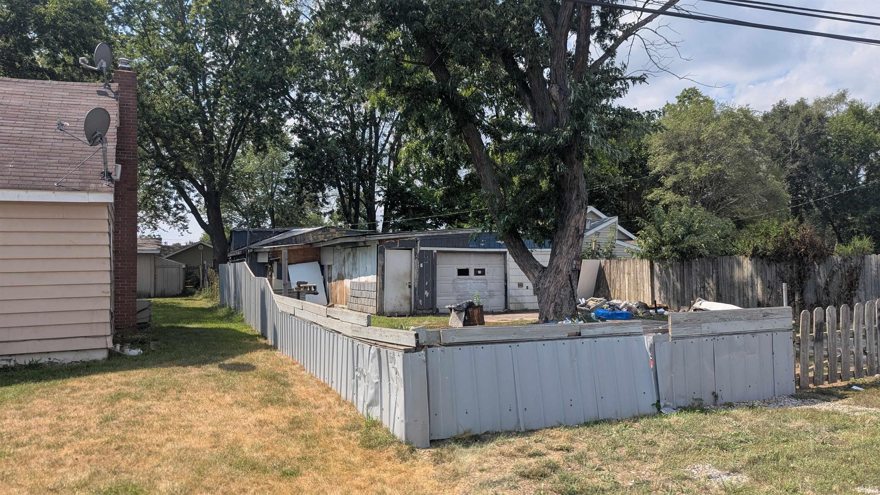 Homes for sale in Osceola, IN | 57157 Greenlawn Ave, Osceola, IN 46561 | MLS# 202532587