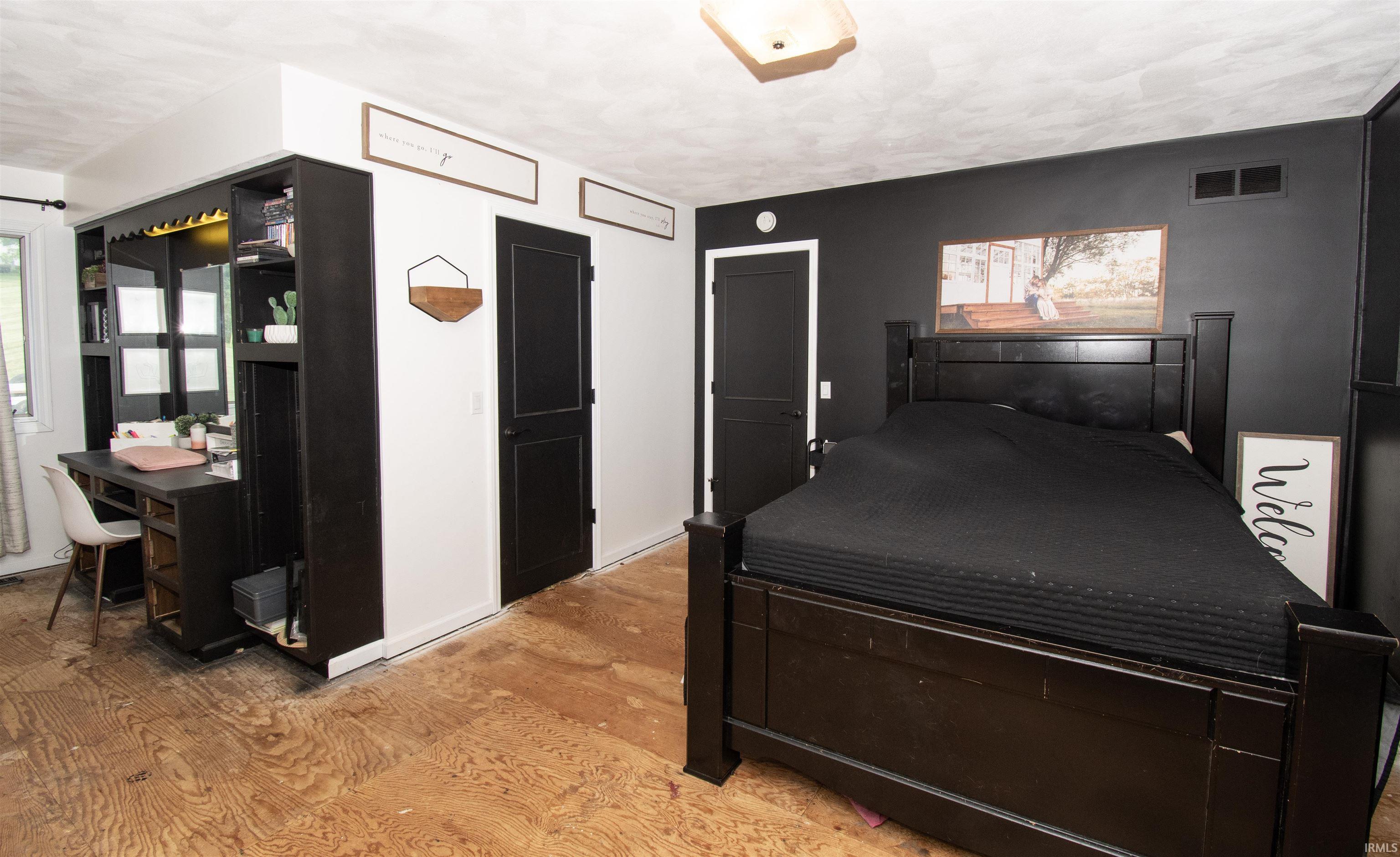 Photo 31 of 9075 W Harper Lake Road