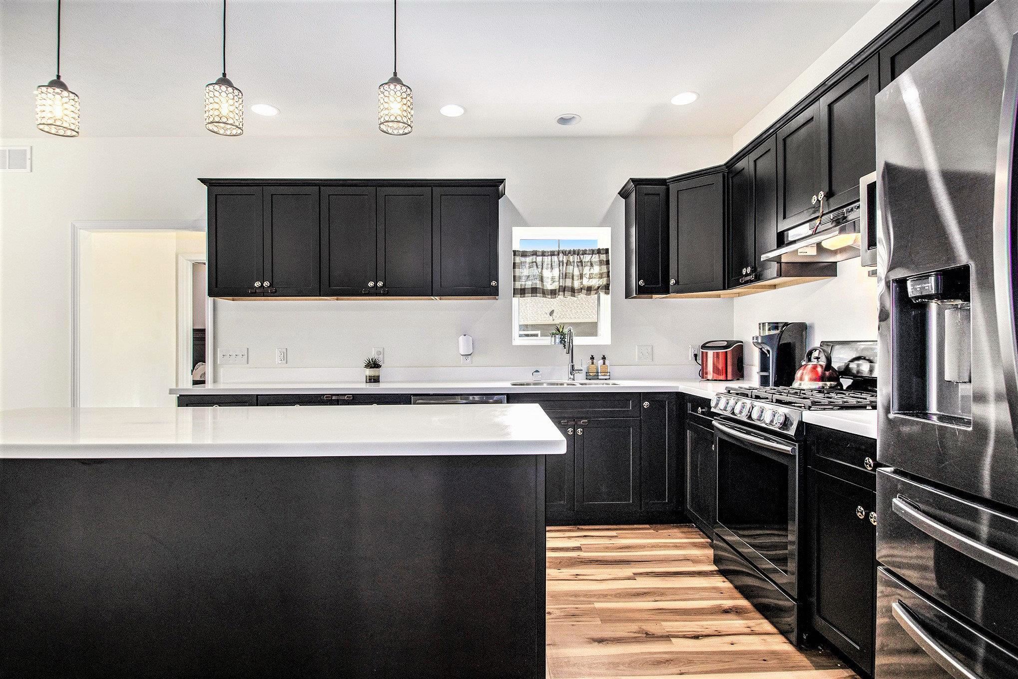 Photo 3 of 30418 Pine Bluff Drive