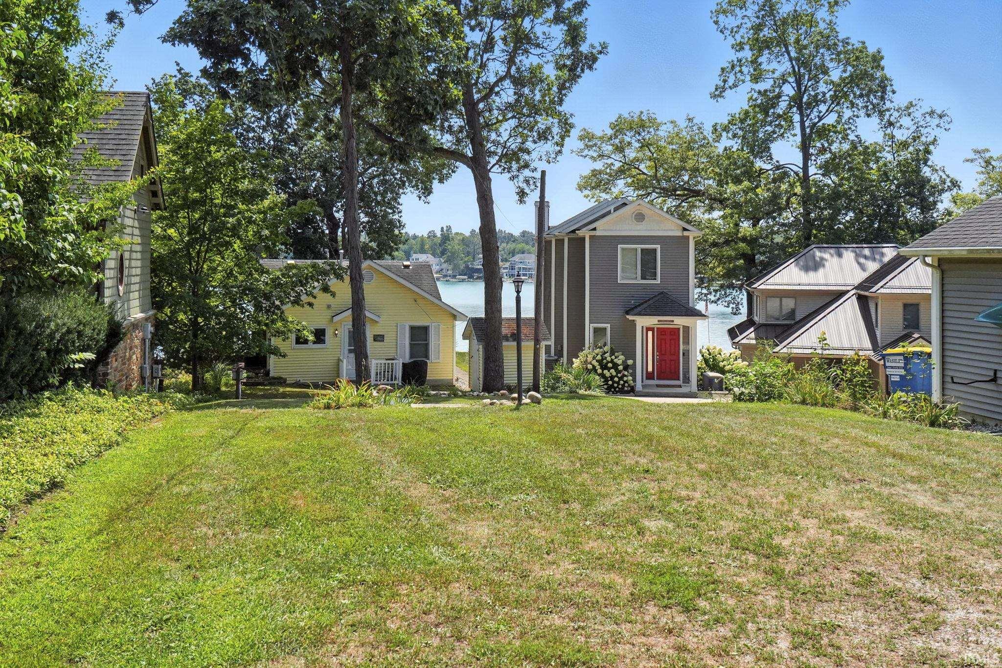 Photo 4 of 6955 WN Lake Gage Drive