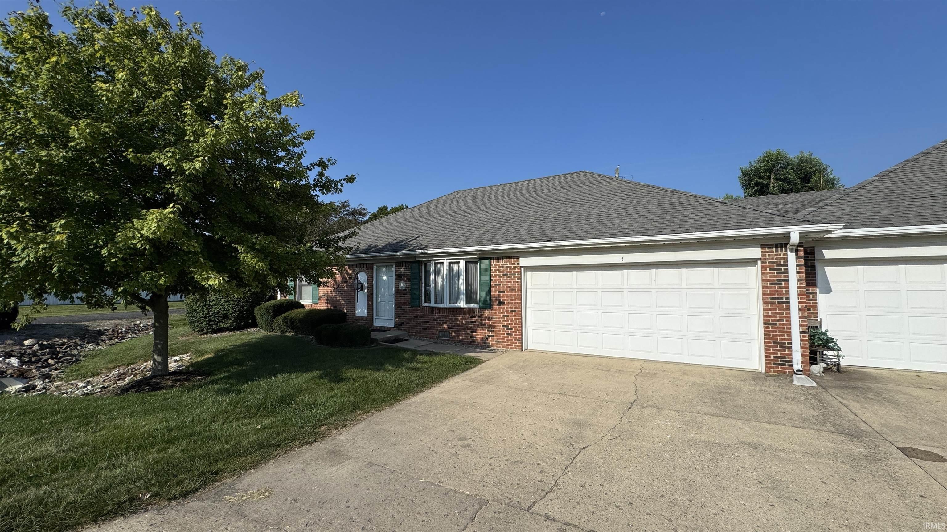 Homes for sale in Crawfordsville, IN | 1715 Lebanon Dr #3, Crawfordsville, IN 47933 | MLS# 202532689
