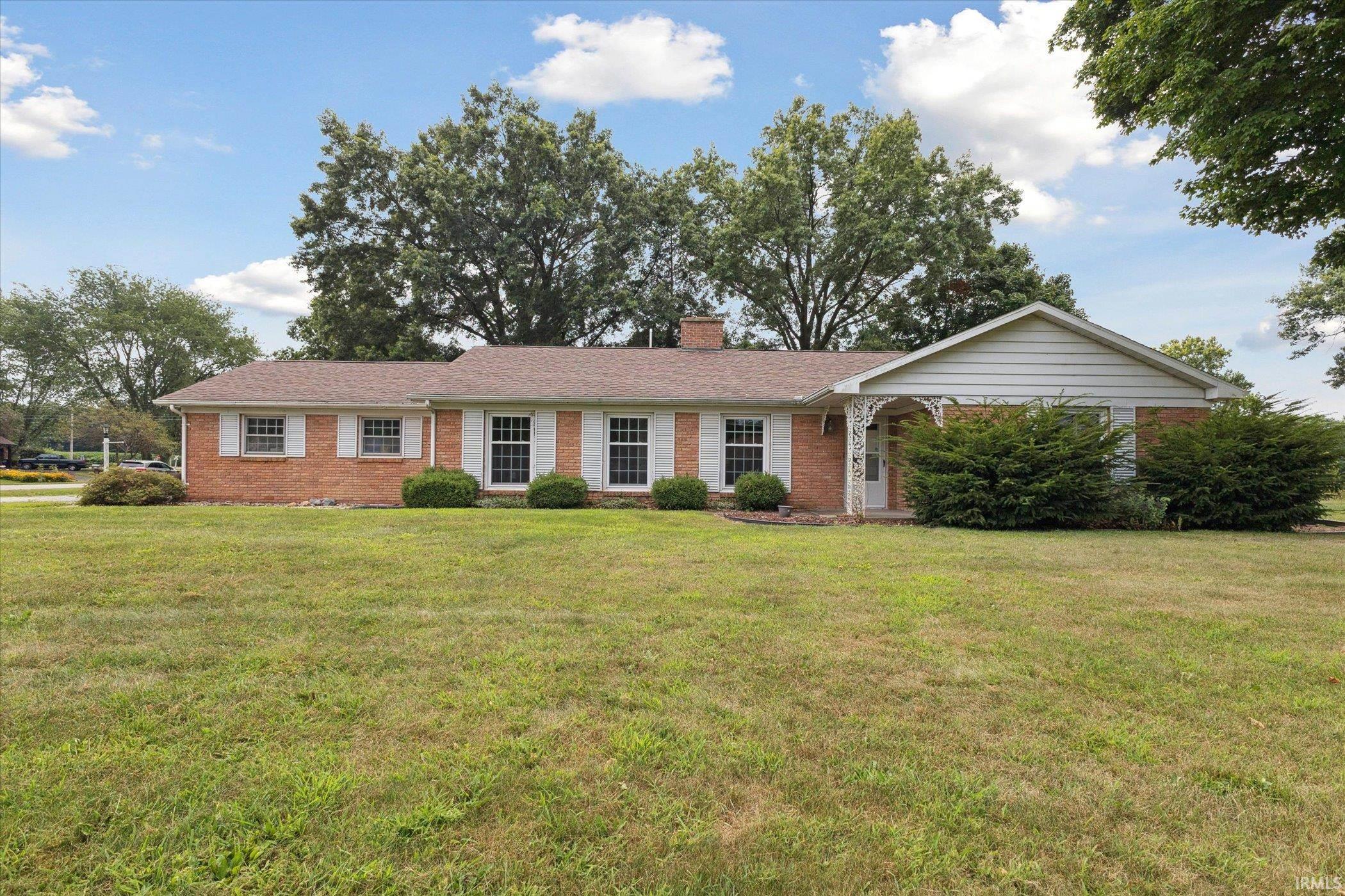 Homes for sale in Plymouth, IN | 9803 Sunnyside Dr, Plymouth, IN 46563 | MLS# 202532703