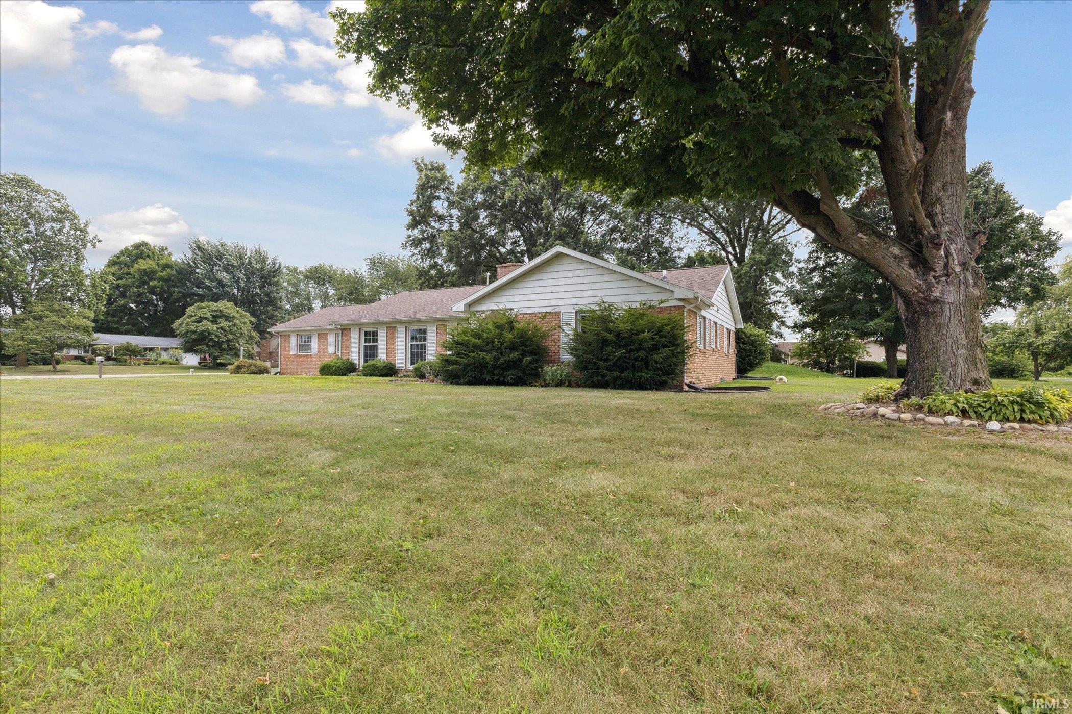 Homes for sale in Plymouth, IN | 9803 Sunnyside Dr, Plymouth, IN 46563 | MLS# 202532703