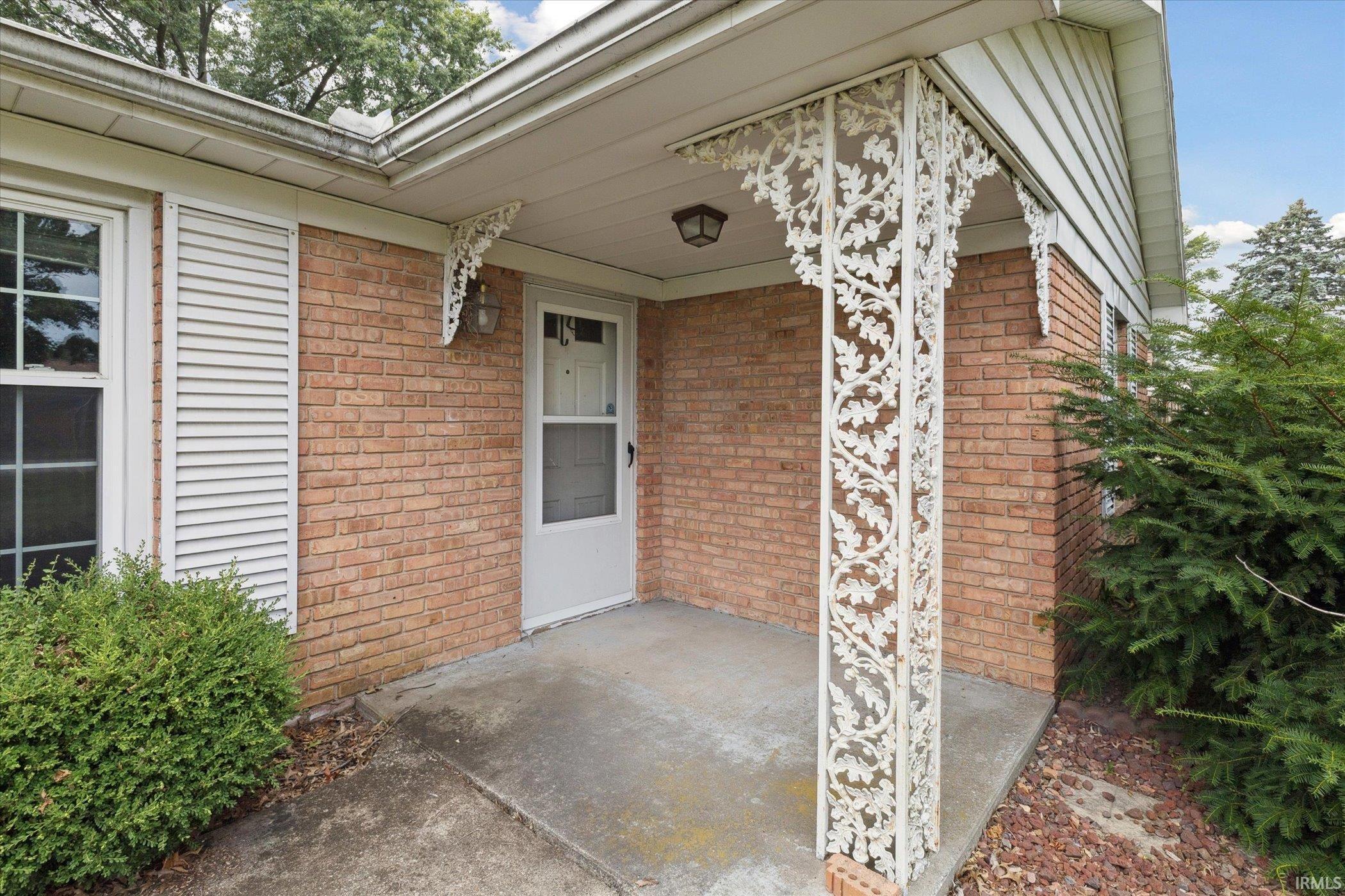 Homes for sale in Plymouth, IN | 9803 Sunnyside Dr, Plymouth, IN 46563 | MLS# 202532703